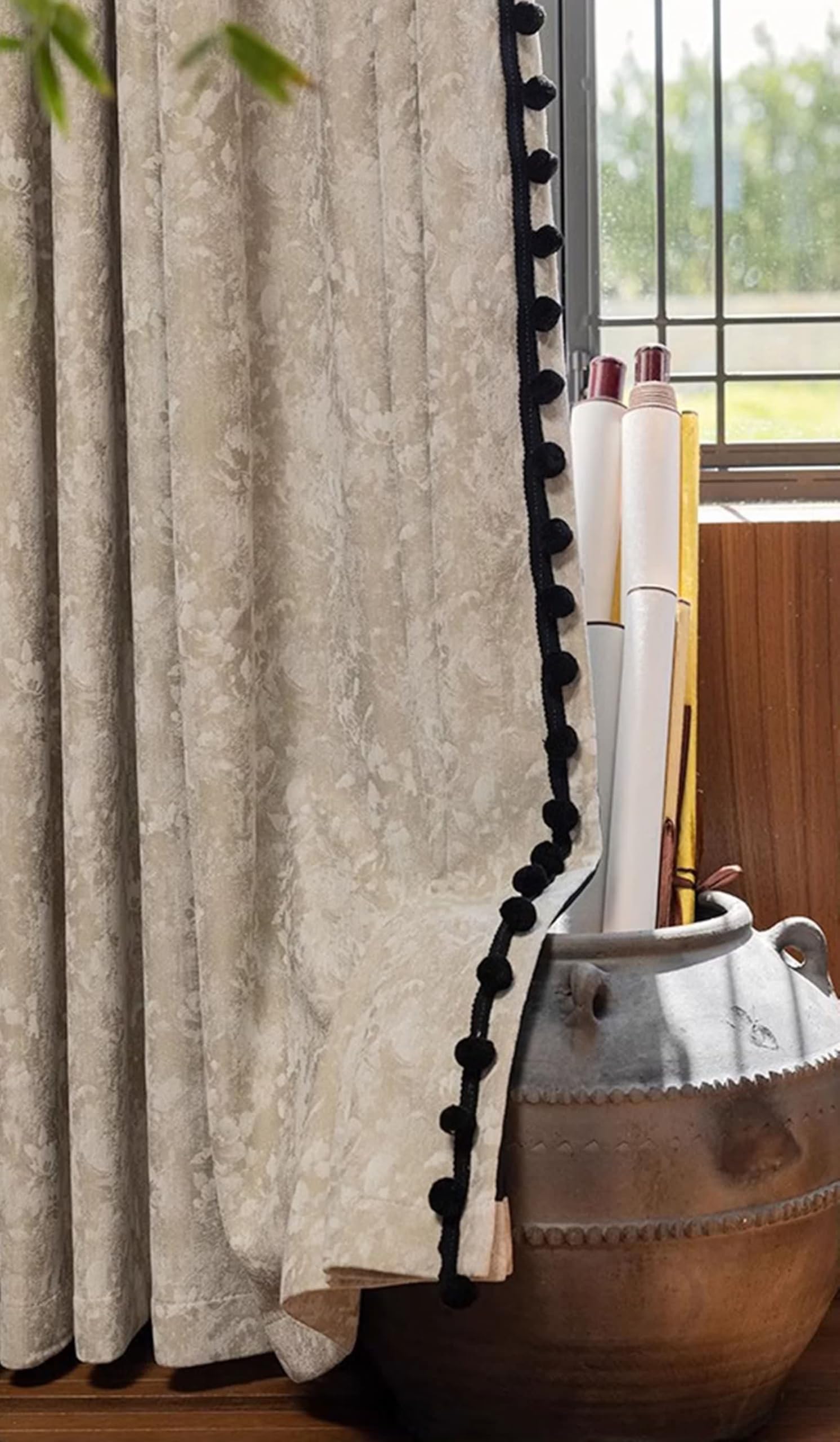 Vorhänge Verdunkelung, Gardinenstoff Fenster Samtball mit Jacquardmuster und Schwarzem Rand Chenille Beige, Hellkhaki, Schwarz 2er Set B 107 x H 132 cm