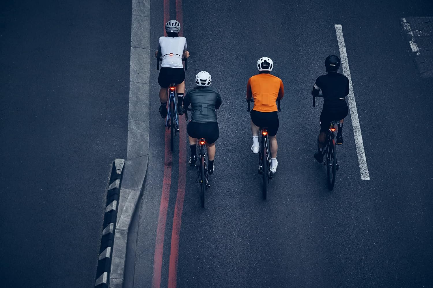 Curve Light - Rechargeable High Power Bike Light with Up to 37 Lumen Brightness and 32 Hour Run-Time, Easy Attach and USB Charging Cable Included Black