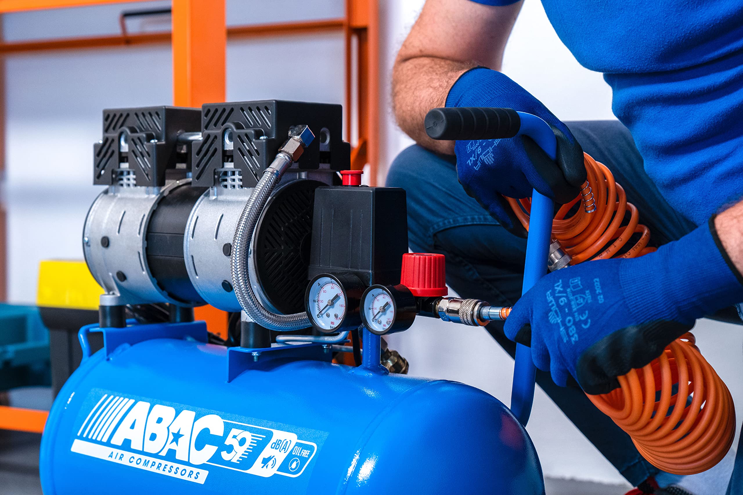 ABAC Compresseur d'Air Silencieux EASE-AIR 24, Compresseur d'Air sans Huile, Pression Maximale 8 Bar, Puissance 1 ch, Réservoir 24 litres, Niveau Sonore 59 dB