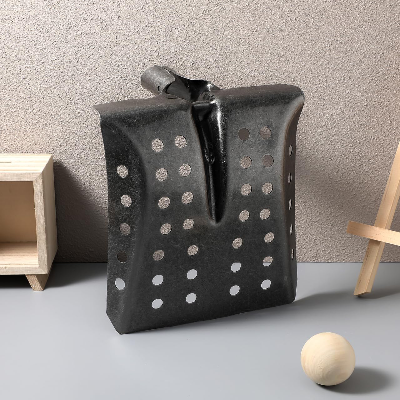 USHOBE Garden Drain Shovel 9.64X8.66X6.88In Reusable Thick Mud Sifting Scoop with Holes Comfortable Grip Multi-Functional Drain Sifting Tool for Outdoor Cleaning