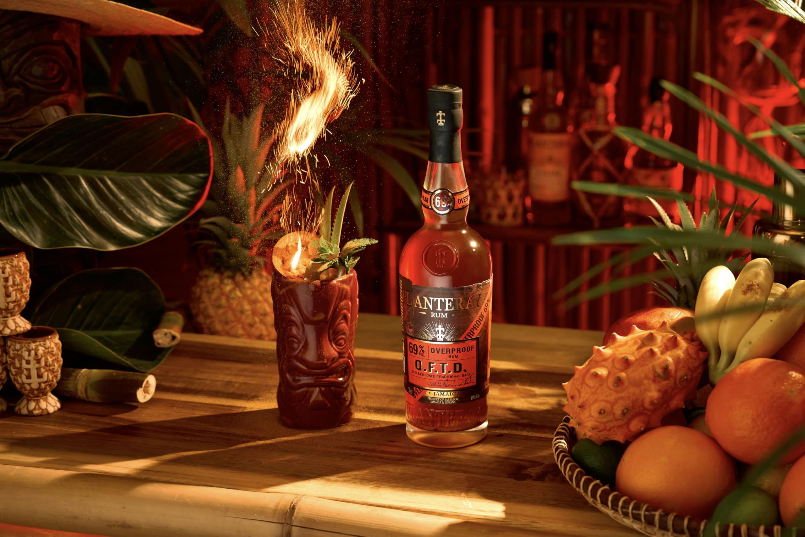 PLANTERAY RUM - (Ex Plantation) - Old Fashioned Traditional Dark - Rhum Ambré Overproof - Origine : Caraïbes - Notes de Café, Vanille & Caramel - 69 % Alcool - 70 cl