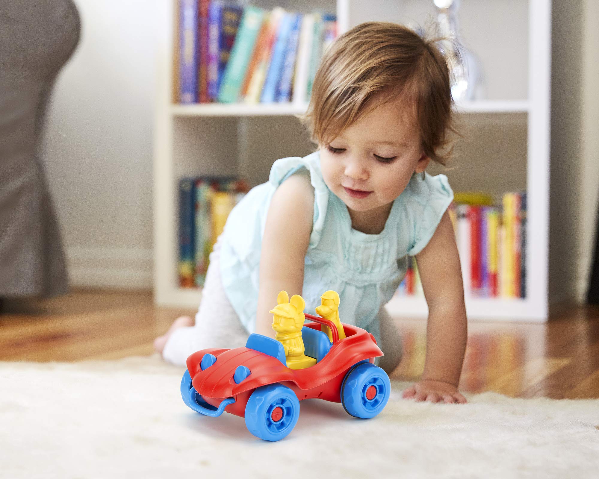Green Toys Disney Baby Mickey Mouse Push Toy - Juego de simulación, habilidades motoras, vehículo de juguete para niños. Seguro para bebés y niños pequeños. Sin BPA, ftalatos, PVC. Apto para