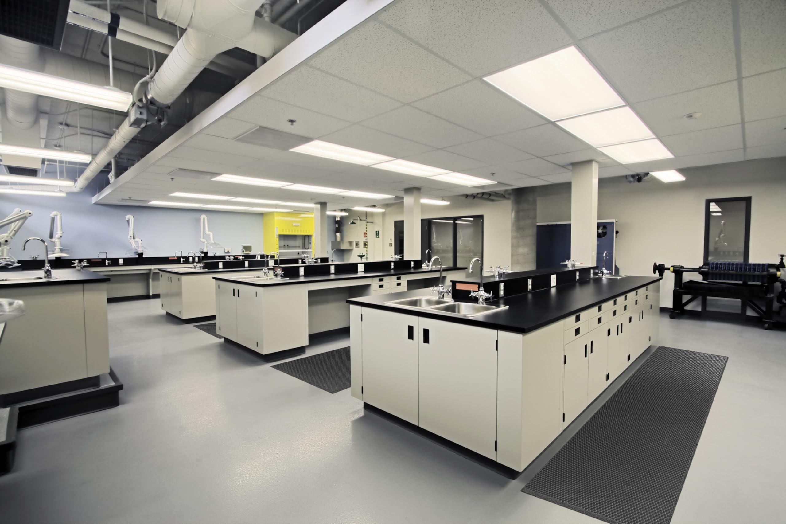 WohnDirect Complete mata antyzmęczeniowa – pianka nitrylowa 16 mm, antybakteryjna, certyfikat NFSI, antypoślizgowa, odporna na olej i chemikalia, ergonomiczna, do użytku wewnątrz i na zewnątrz, łatwa