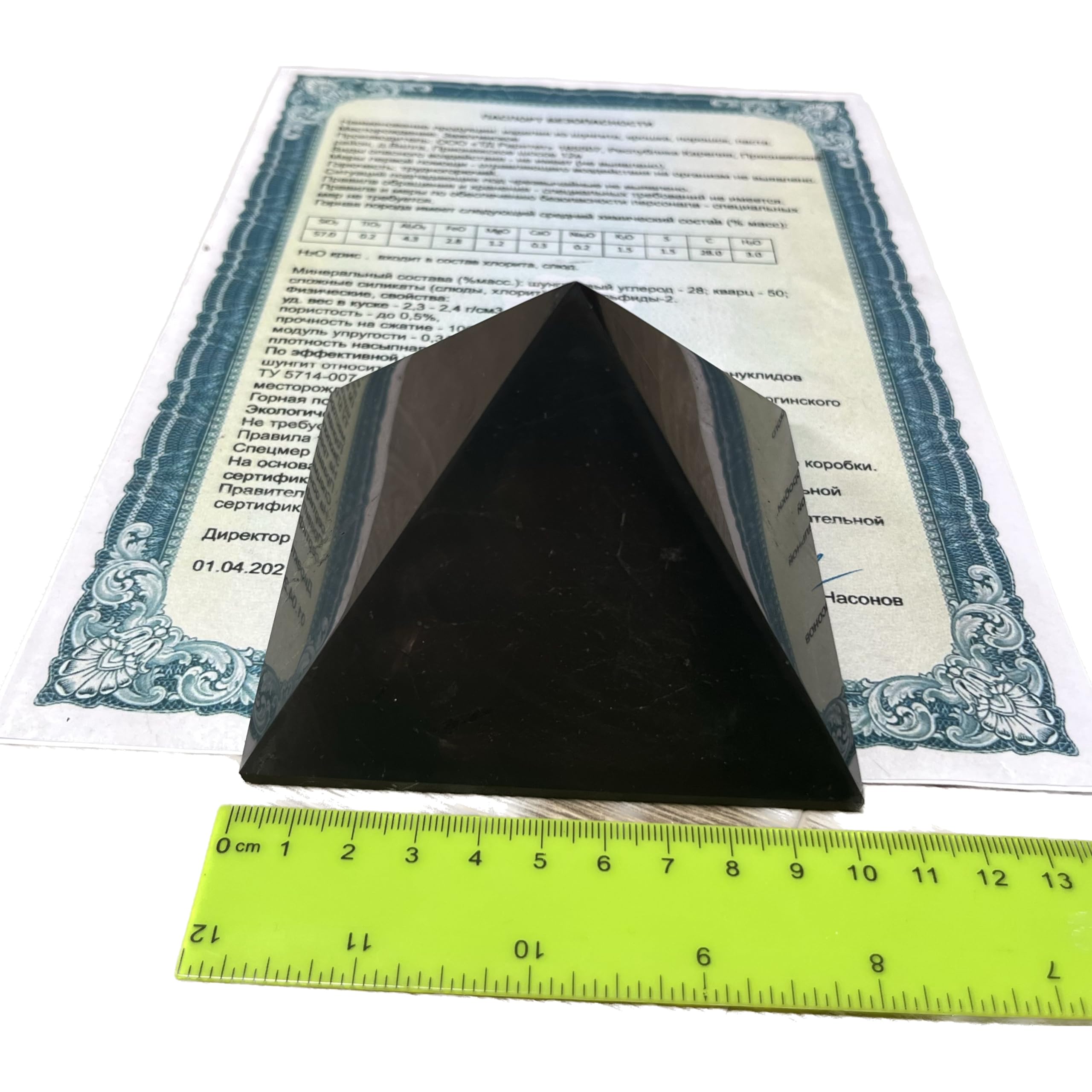 CalzettePolished Shungite Pyramid Chakra Stones Healing Crystals Meditation Pyramid for Negative Energy Protection (10)