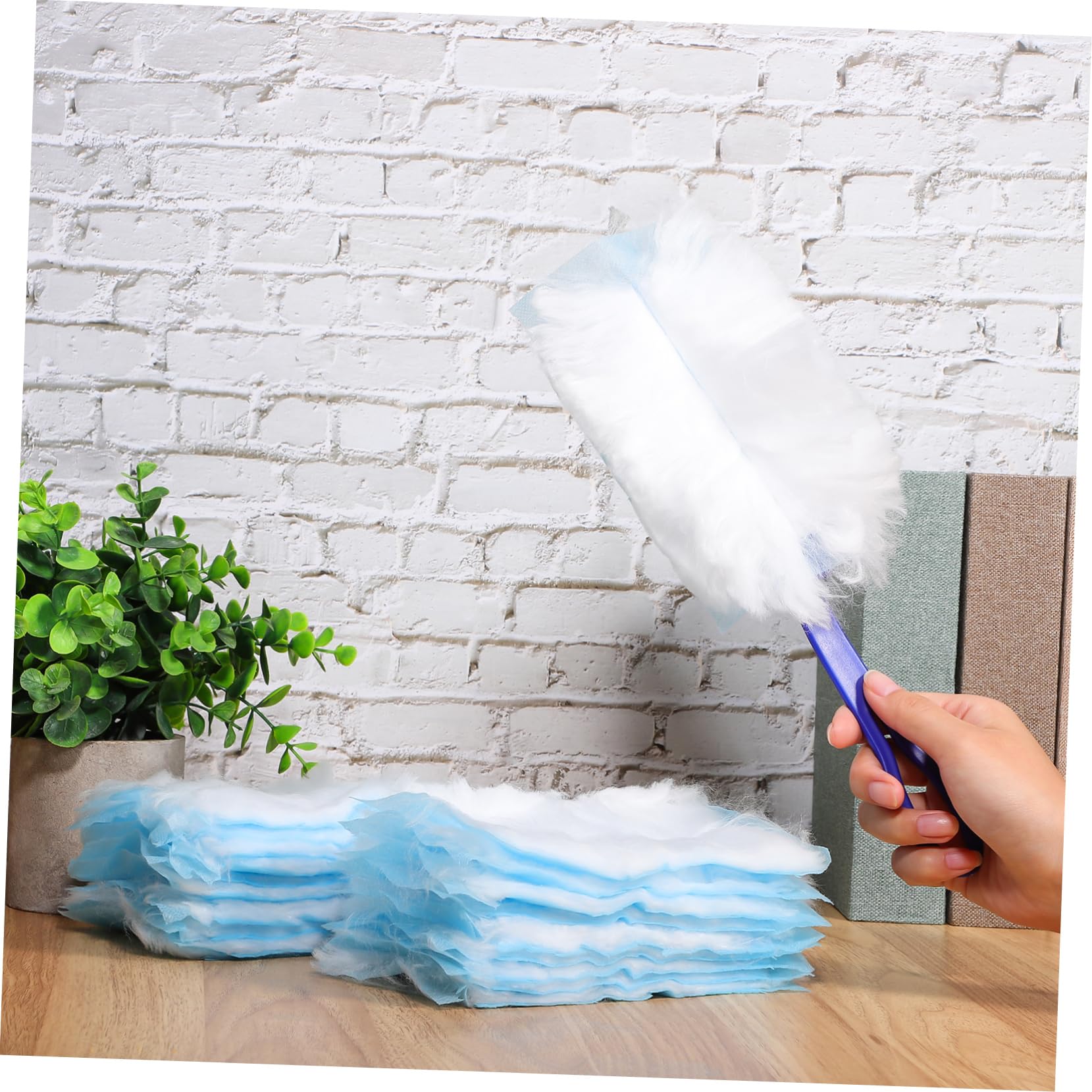 Gatuida 4sets Duster Elettrico Con Ricariche Panno Elettrostatico Per Pulizia Di Mobili Finestre e Auto Design Ergonomico e Manico Resistente Testine Sostituibili Facile Da Usare e