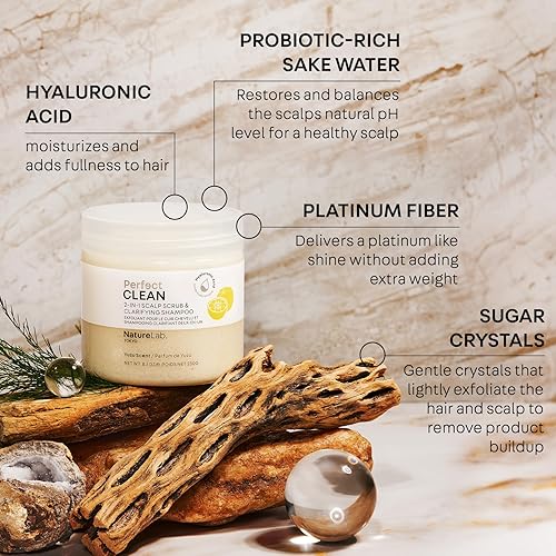 Miniatura 4 de NATURELAB. TOKYO Perfect Clean Clarifying Scalp Scrub Edición Limitada Champú 2 en 1 y tratamiento capilar para aclarar y eliminar la acumulación de