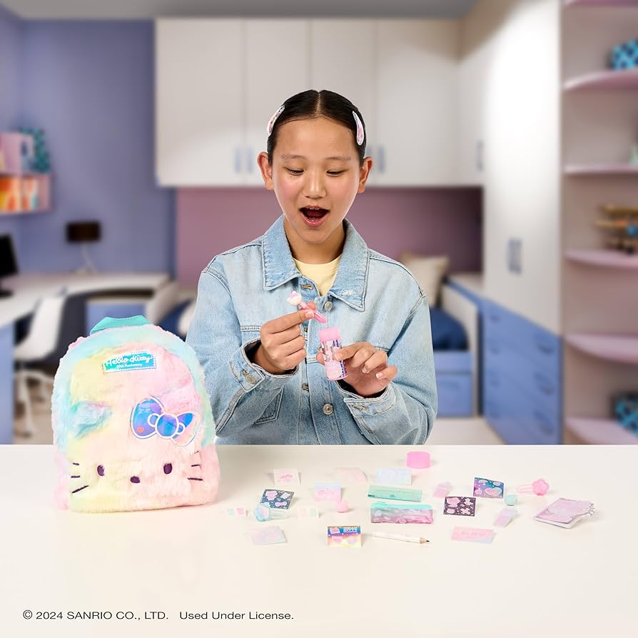 【新品未開封】1997 ハローキティ プチリュック　ぬいぐるみ キーホルダー付き 新品未開封】1997 ハローキティ プチリュック ぬいぐるみ