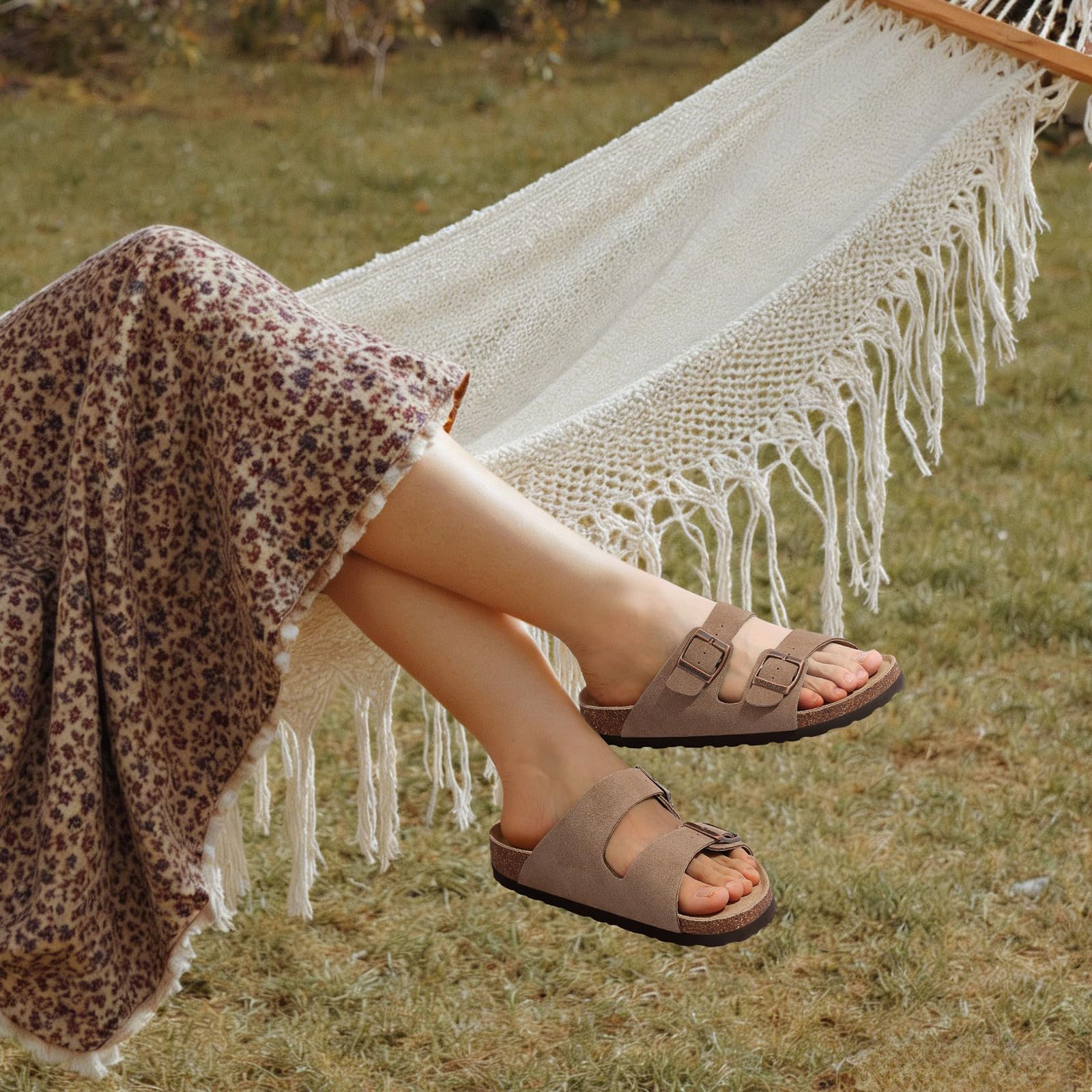 KIDMI Damen Sandalen mit veganem Obermaterial, Fußgewölbeunterstützung, verstellbare Sommer-Pantoletten mit Korkfußbett