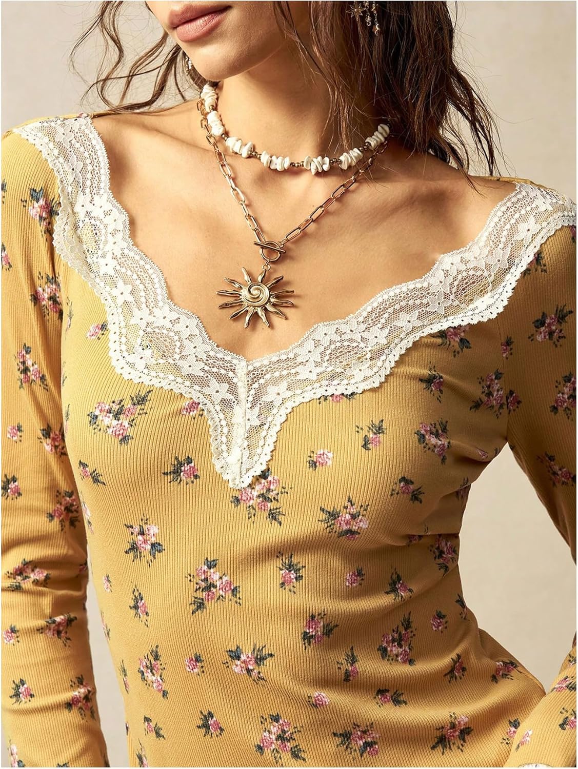 SweatyRocks Women's Floral Print Low Cut Lace Trim Tops Y2k Boho Long Sleeve Fitted Tees Shirts - Image 4