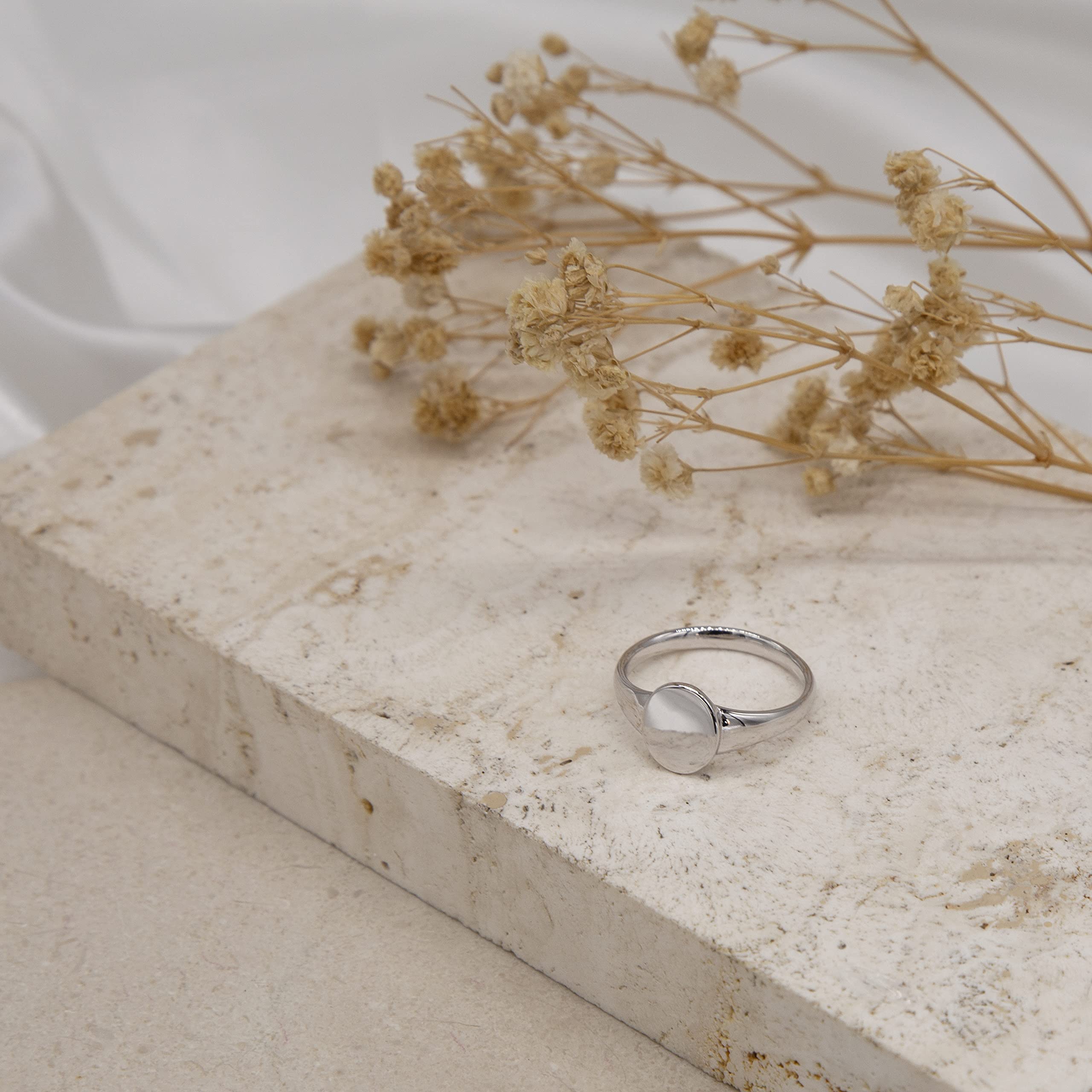 Tuscany Silver Unisex Sterling Silver Rhodium Plated 9mm x 10.7mm Oval Signet Ring
