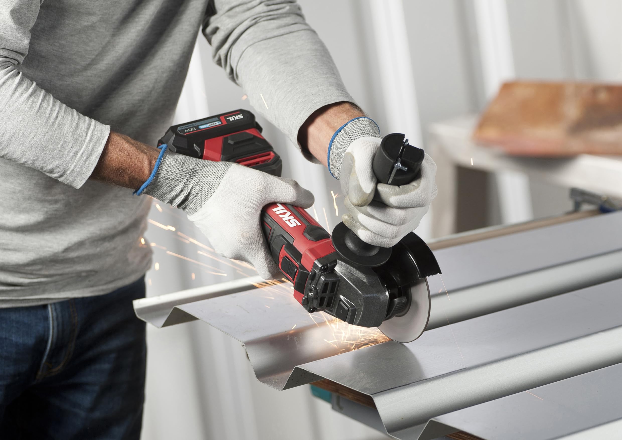 Skil Meuleuse d'angle sans fil 3920CA Ø 125 mm - 20 V max (18 V) - Puissante, sans fil et polyvalente - Meuleuse d'angle sans batterie ni chargeur AG1E3920CA