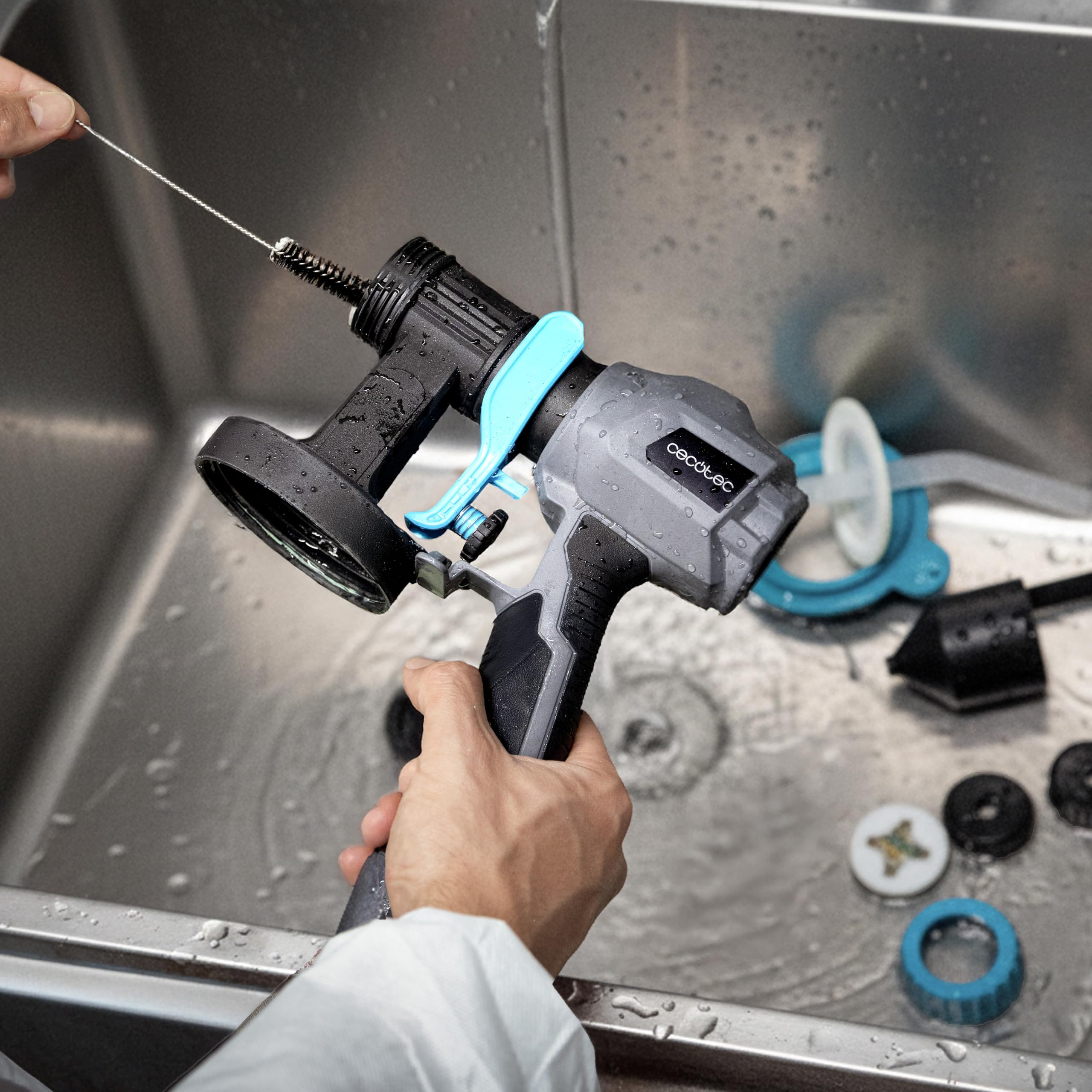 Cecotec Spruzzatore Vernice PerfectPaint 800 EasyGo con 800W Potenza, Precisione 18kPa, Include 4 Ugelli, 2 Contenitori 1200ml, Tracolla Inclusa, Flusso Massimo 1000ml/min