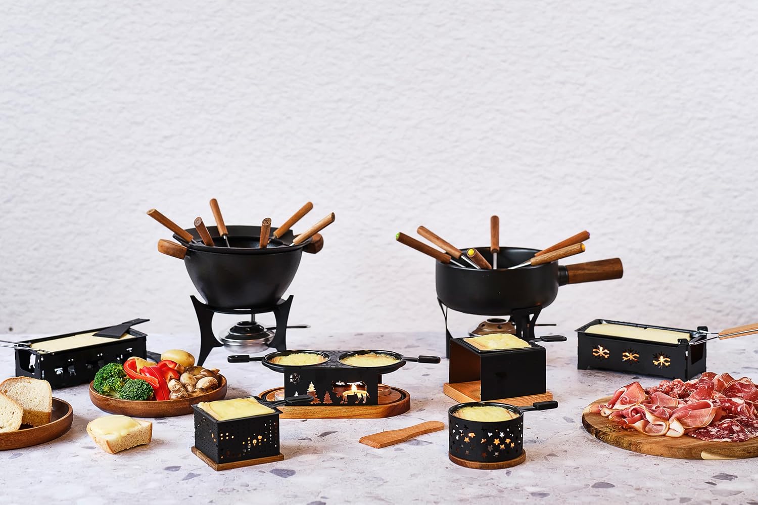 Cosy & Trendy Cast Iron Fondue Set + 6 Forks, Black, D23 cm