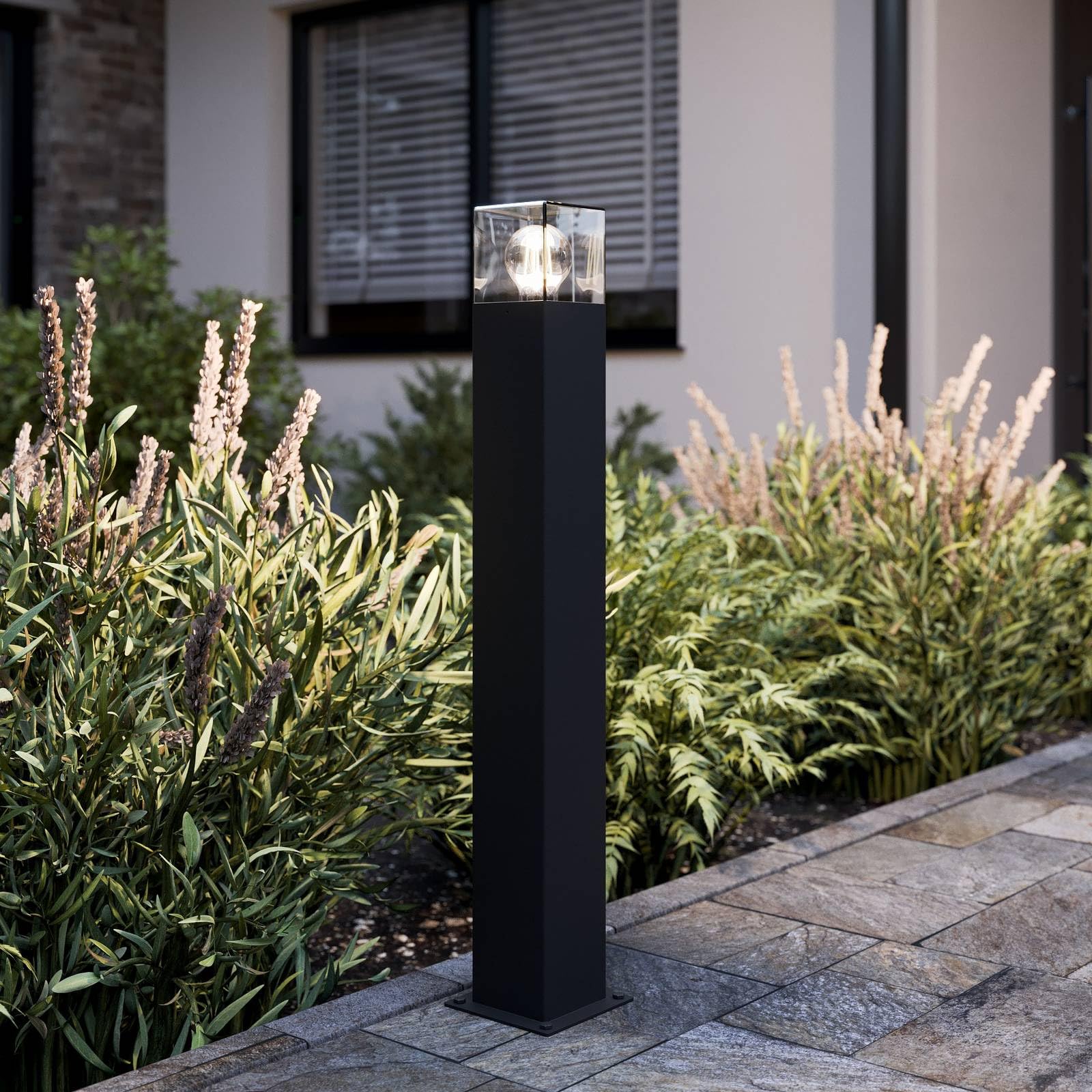 Lucande Lampada da esterni dimmerabile (Moderno) colore Nero, in Alluminio lampioncino paletto luminoso lampada viale lampione