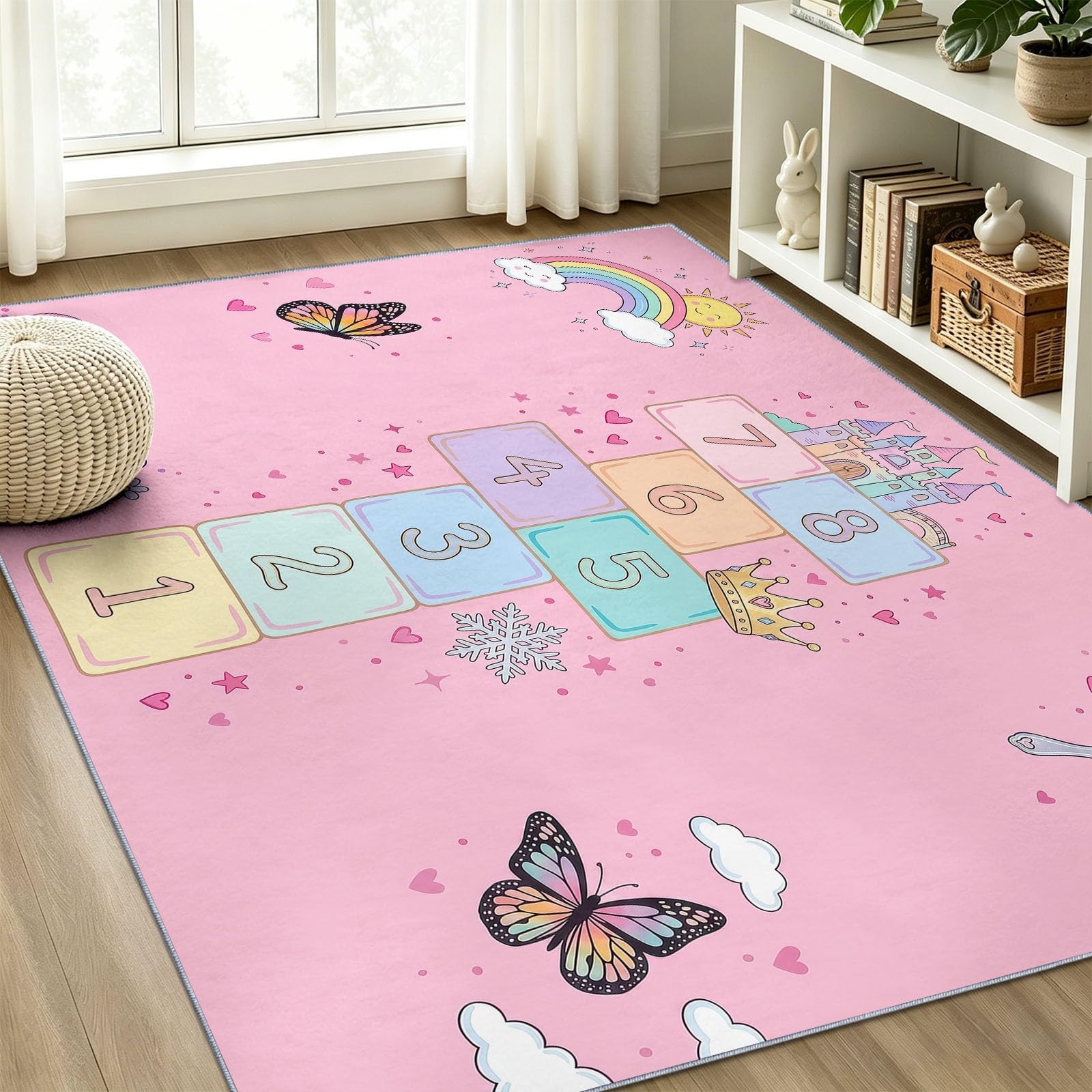 Traumhafter Cartoon Teppich Rosa Waschbar rutschfest für Wohnzimmer, 140x200 cm | Hüpfkästchen-Blöcke Schmetterlinge Wolken Weicher Kurzflor Pflegeleicht Teppich für Schlafzimmer, Esszimmer, Büro