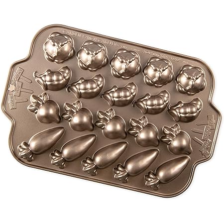 Nordic Ware Garden Patch Pan