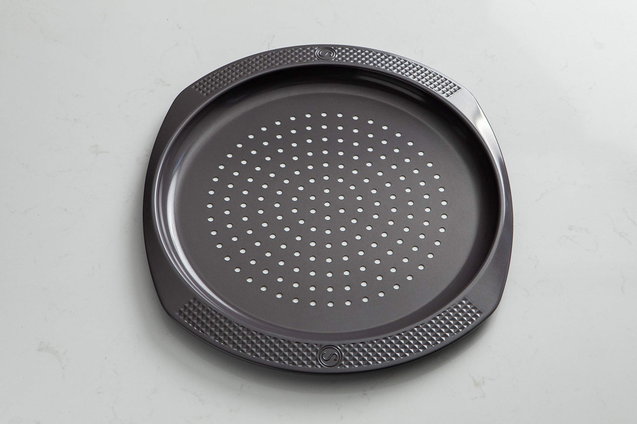 SAVEUR SELECTS Pizza and Fluted Tube Pan Bakeware Set, Non-stick, Warp-resistant Carbon Steel, Dishwasher Safe, Artisan Series