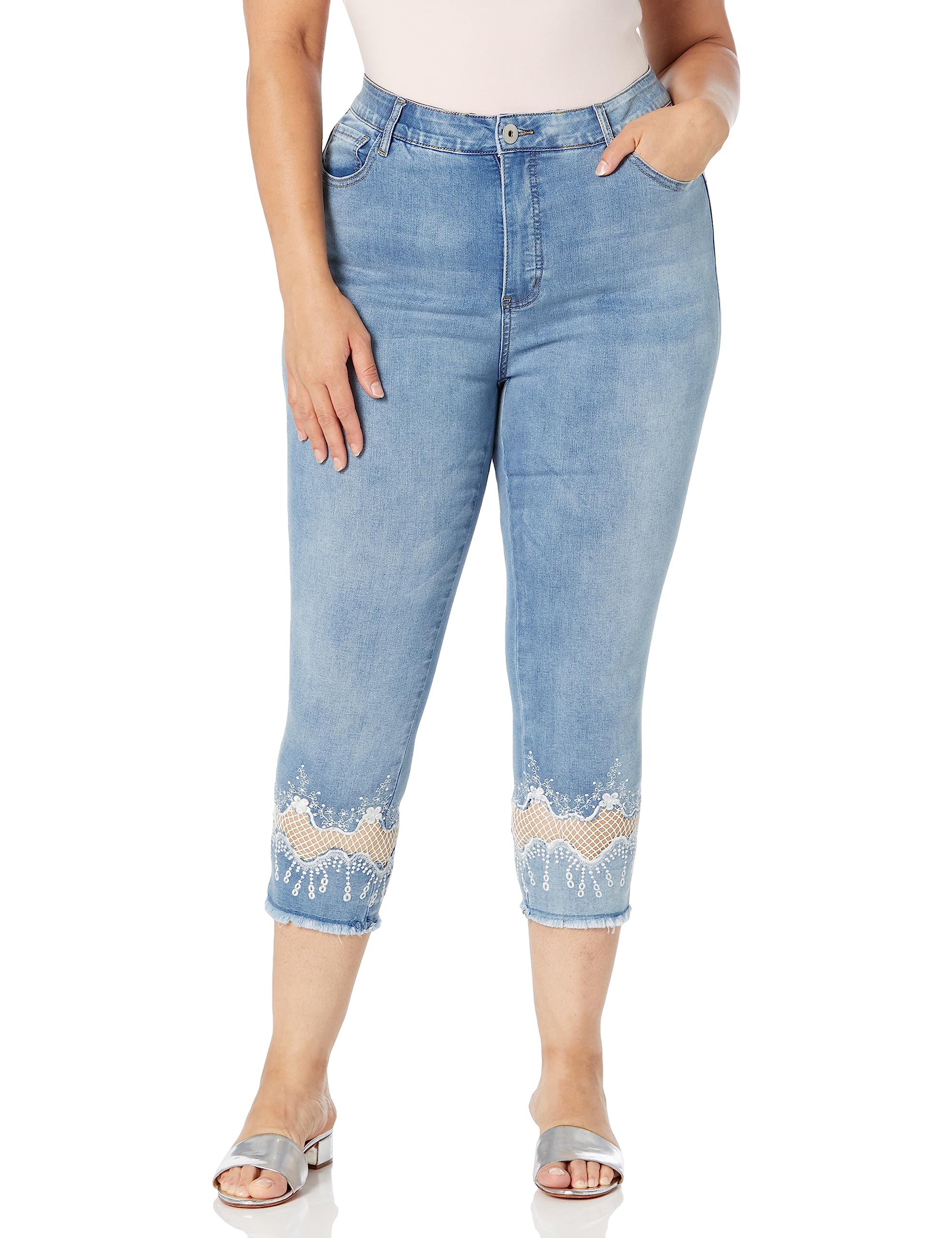 Photo 1 of Avenue Women's Plus Size Jean Nava Detail Crop 24 Plus Light Wash