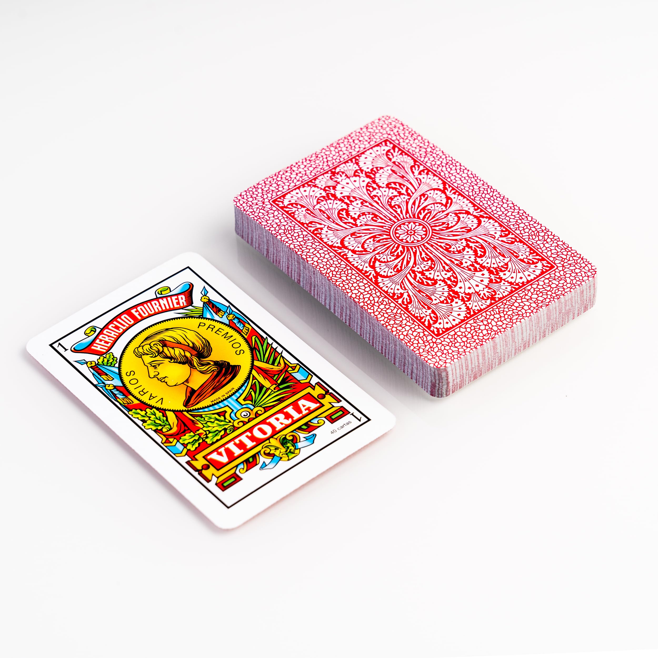 Fournier 10023417 Mus en estuche de polipiel, conjunto de juego ideal para regalo, Marrón. Baraja de cartas española, tapete y amarracos, 14 años en adelante.
