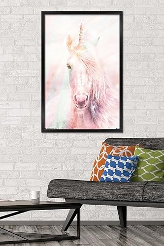 Miniatura 2 de Trends International Póster de pared de unicornio rosa, 22.375 x 34 pulgadas, versión enmarcada negra