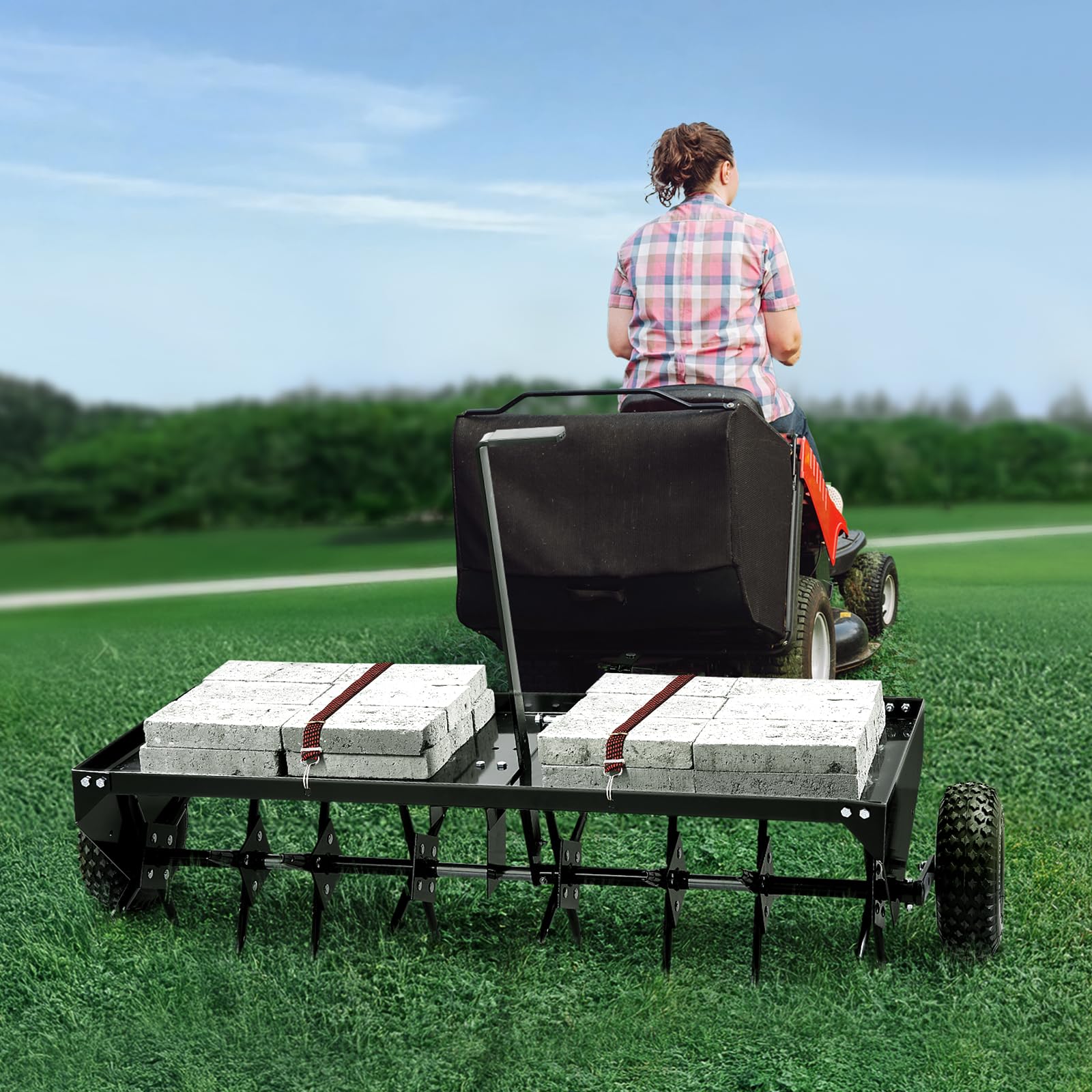 VEVOR Aerifizierer, 1500x980x885 mm, Rasenbelüfter zum Hinterherziehen mit Universalkupplung, Aufsitzmäher mit abwechselnd angeordneten Eisenspikes, Rasenlüfter für Gärten, Rasenflächen, Bauernhöfe