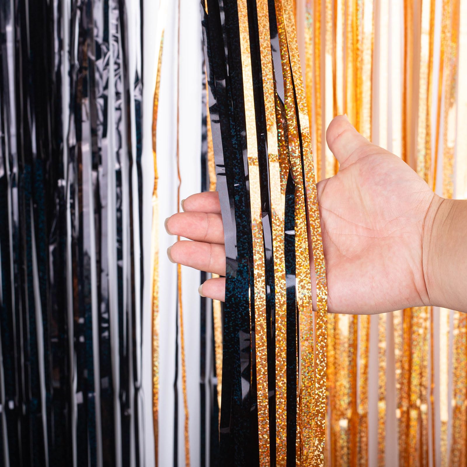 YAAVAAW 4pcs 3.2 x 8.3ft Glitter Black and Orange Tinsel Curtain Halloween Foil Curtain Door Streamers Fringe Backdrop Halloween Party Decorations Backdrop Banner for Indoor Home School Office - Image 4