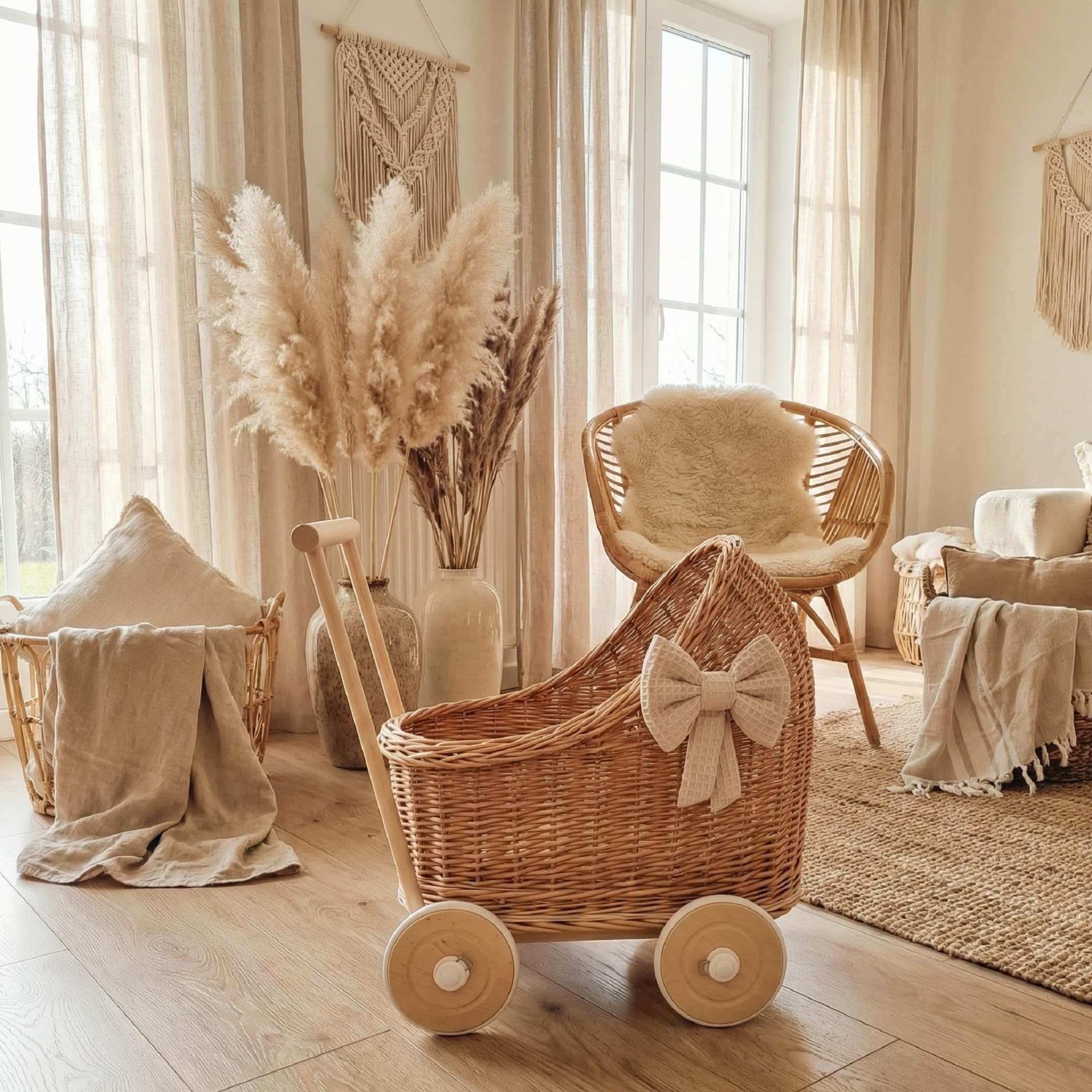 WIKLIBOX Wiklinowy Wózek Dekoracyjny Retro – Ręcznie Pleciona Ozdoba Boho – Idealny Prezent na Roczek i Pierwsze Urodziny – Naturalny Rekwizyt do Sesji i Dekoracja Pokoju – Handmade w Polsce