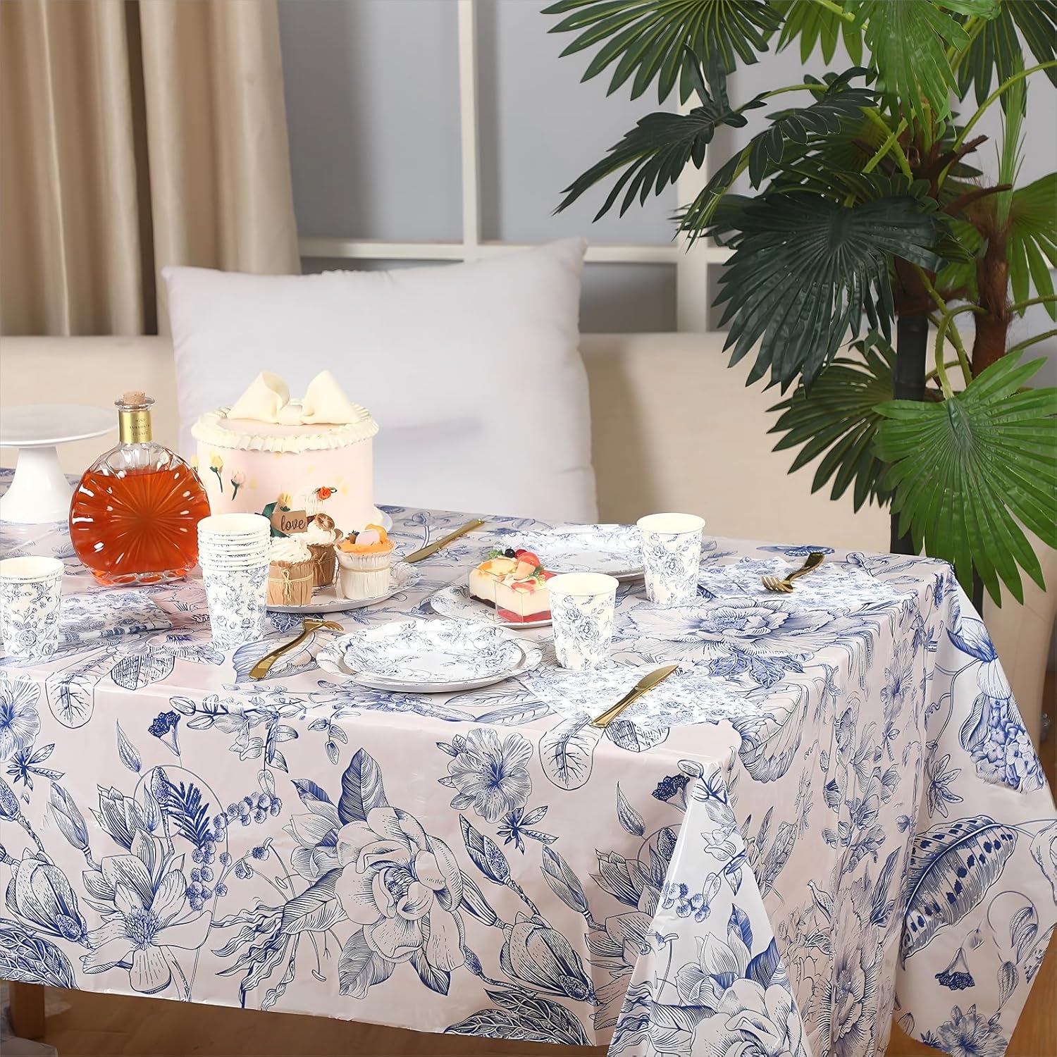 Zhehao 127 Pcs Blue and White Floral Disposable Tableware Set Serves 25 Guests Chinoiserie Floral Paper Plates Napkins Cups Tablecloth Flower Dinnerware for Bridal Shower Wedding Party Decorations