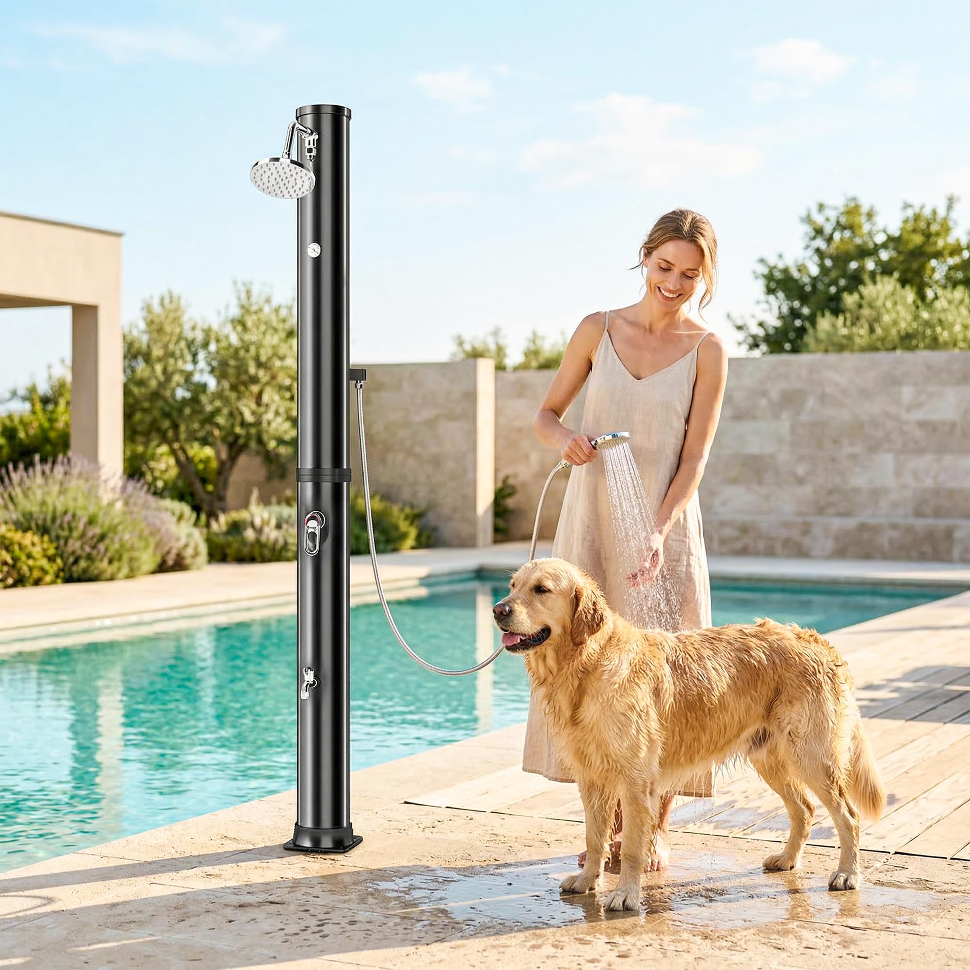 Outsunny Douche Solaire de Jardin 40L avec Douchette à Main et Robinet Lave-Pieds - Douche de Piscine avec Mitigeur Eau Chaude, 218cm de Haut, Pression 3,5 Bar, Matériau Anti-UV, Noir