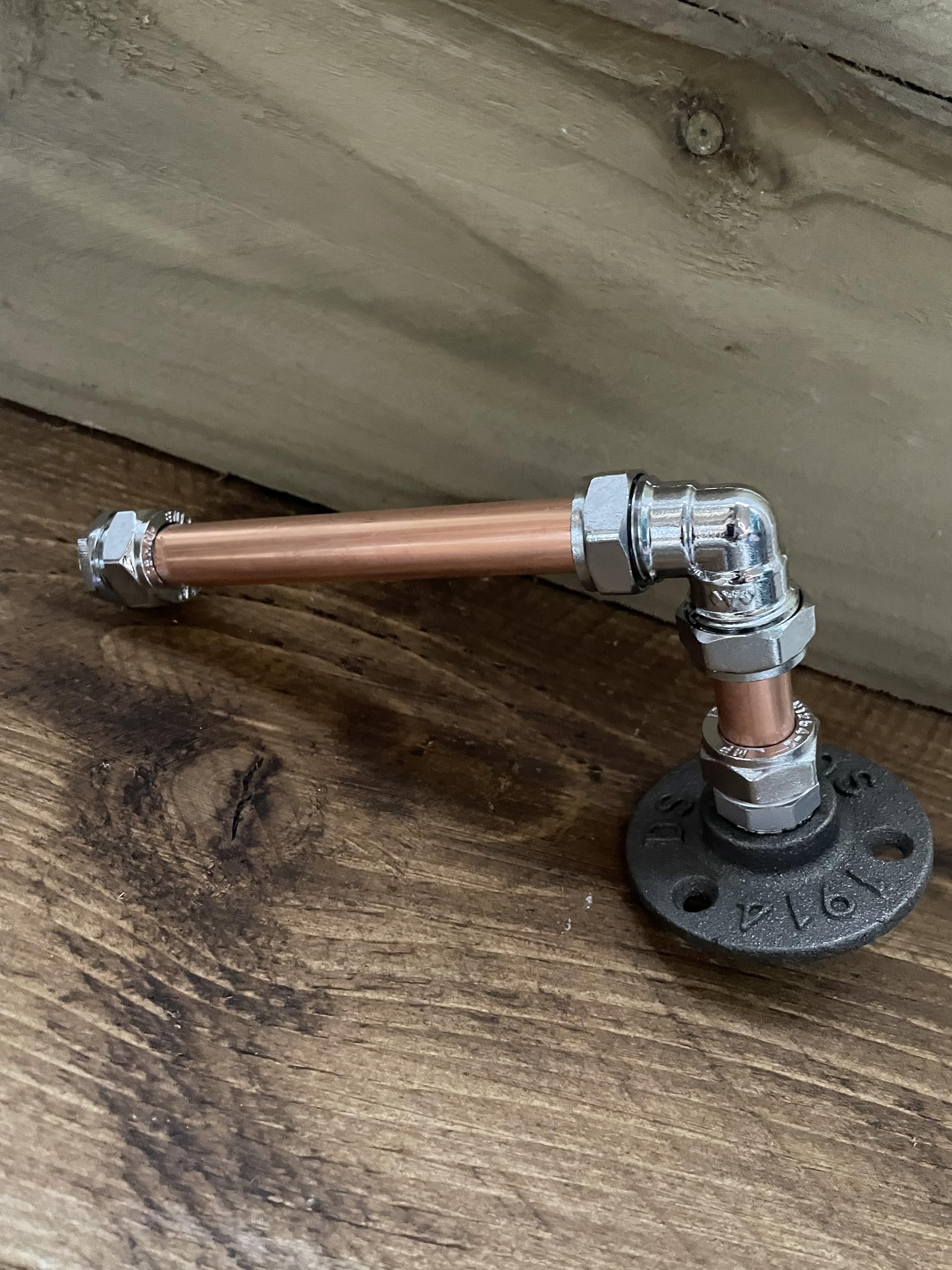 Mabel & Ivy Copper Chunky & Chrome Toilet Roll Holder Loo Roll Wall Mounted Industrial Design