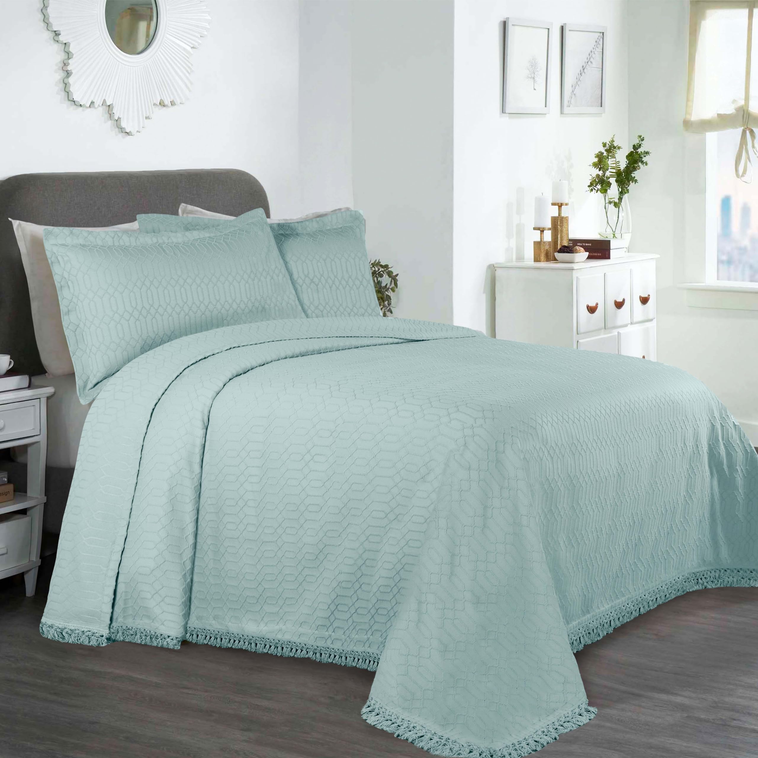 Superior Remi Cotton Blend 3 Piece Bedspread Set, Home Bed Decor, Oversized Bedspread, 2 Pillow Shams, Medium Weight Blanket, Geometric Fringe,