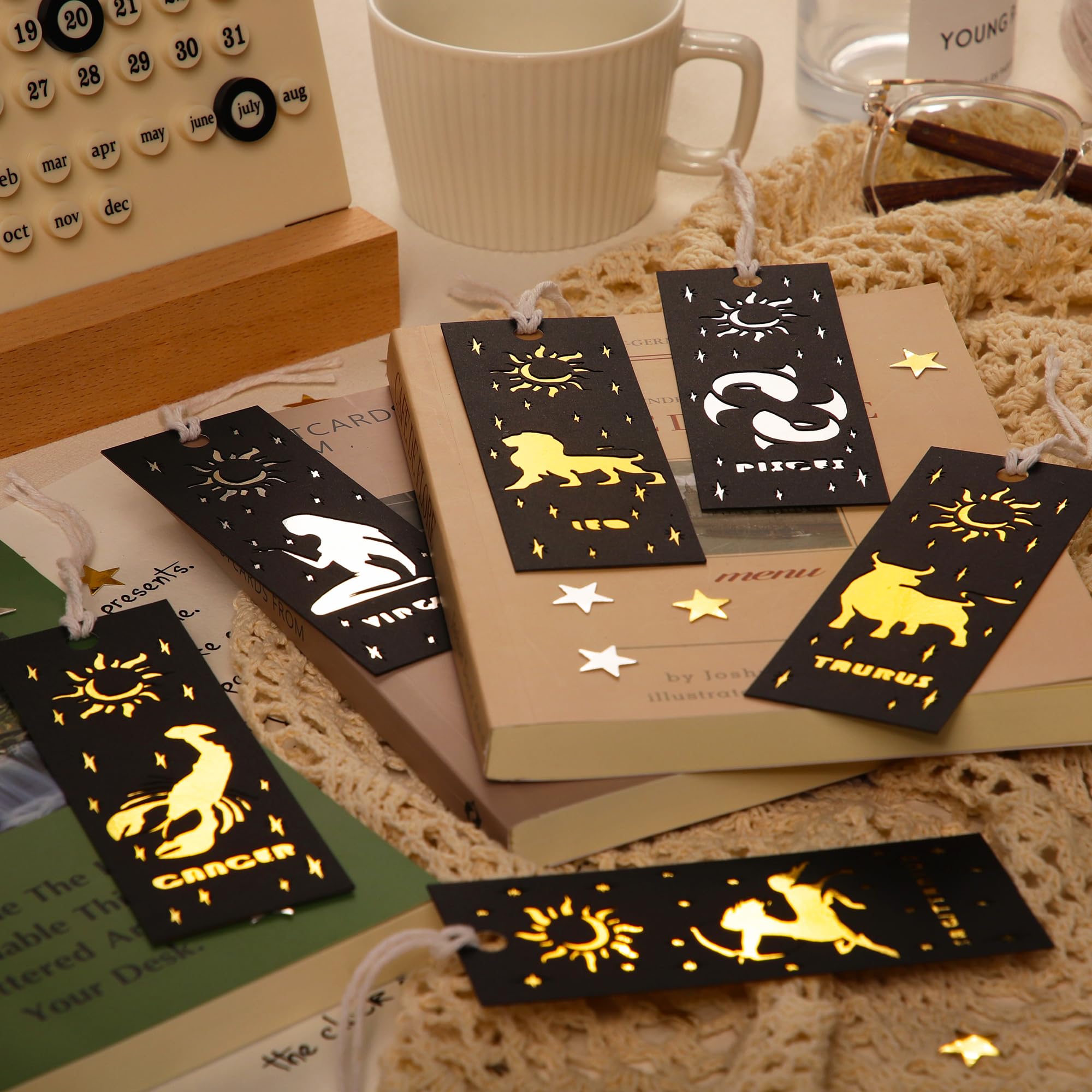 A4 Golden & Silver Mirror Cardstock, 26 Sheets (13 Gold+13 Silver) - Image 4