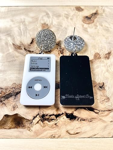 Vista 5 de Retro MP3 player earrings, acrylic earrings, 90s nostalgia, music lover gift, novelty earrings, gifts for her