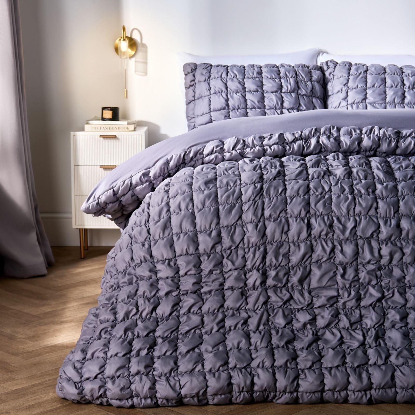 OHS Grey Bedding Super King Duvet Set, Ultra Soft Warm Cosy Filled Seersucker Duvet Cover Luxury Plain Dye Textured Crinkled Quilt Cover Superking Bedding with Matching Pillowcases