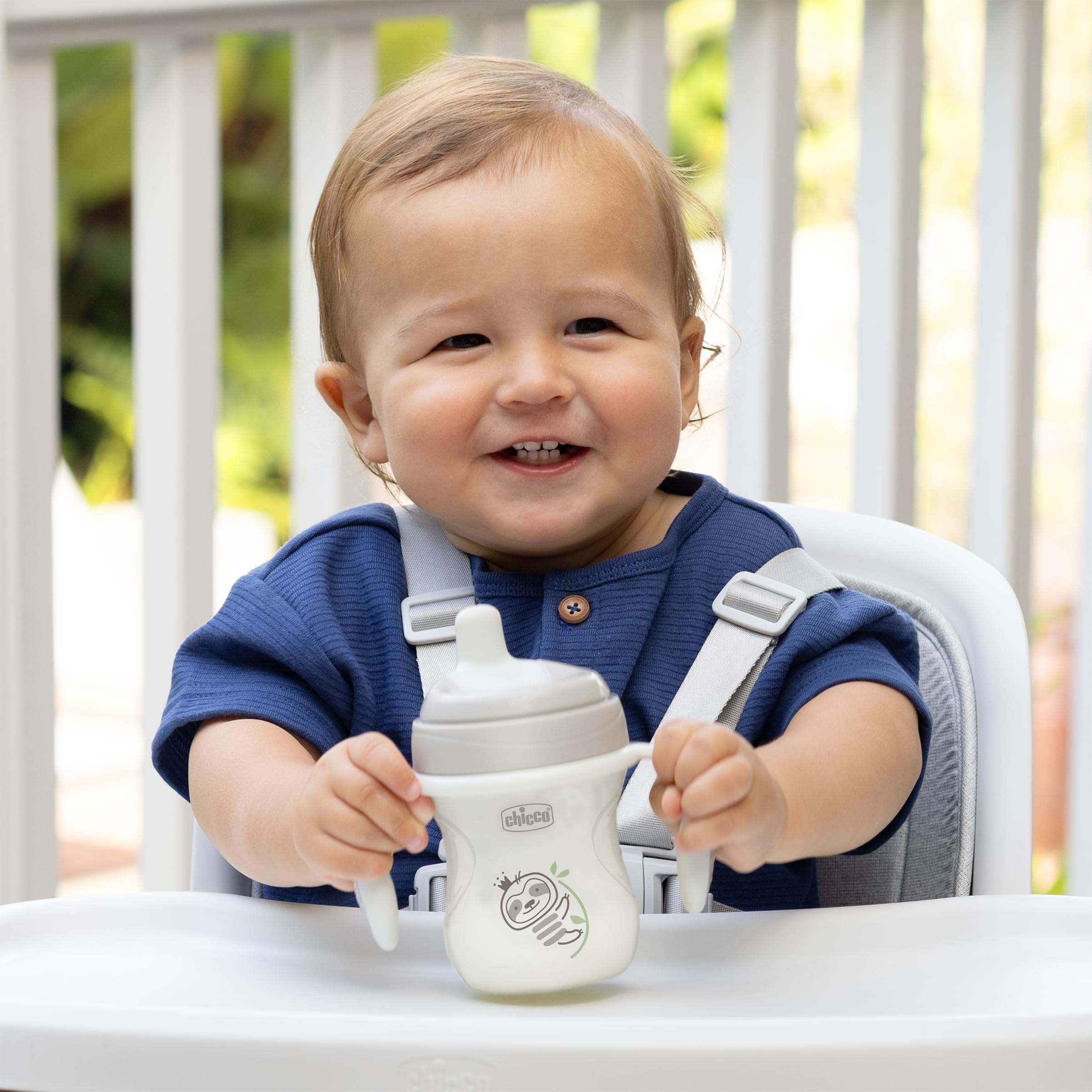 Chicco Trainer Sippy Cup 6+ Months, 7oz Baby Training Cup with Bite-Resistance Semi-Soft Spout, Easy Grip Removable Handles, Measurement Markings, BPA-Free, Grey — view 2