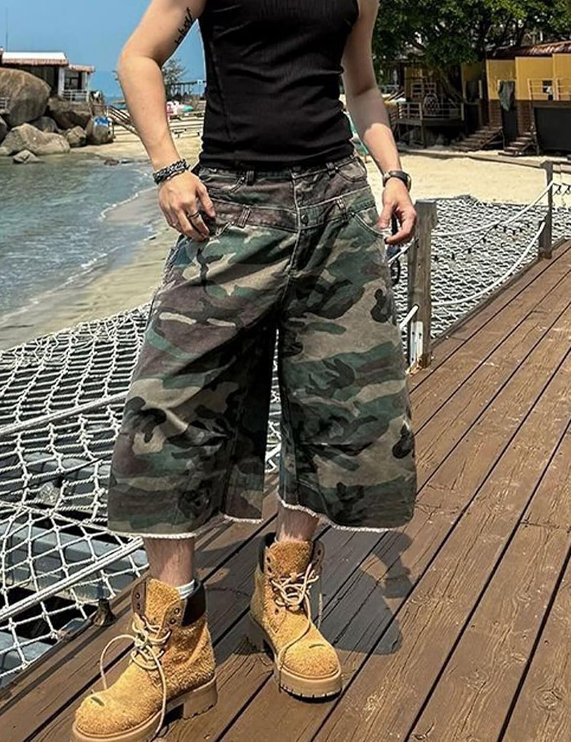 FCOOLYEET Camo Jean Shorts Y2k Baggy Jorts Grunge Below Knee Denim Cargo Shorts for Men - Image 3