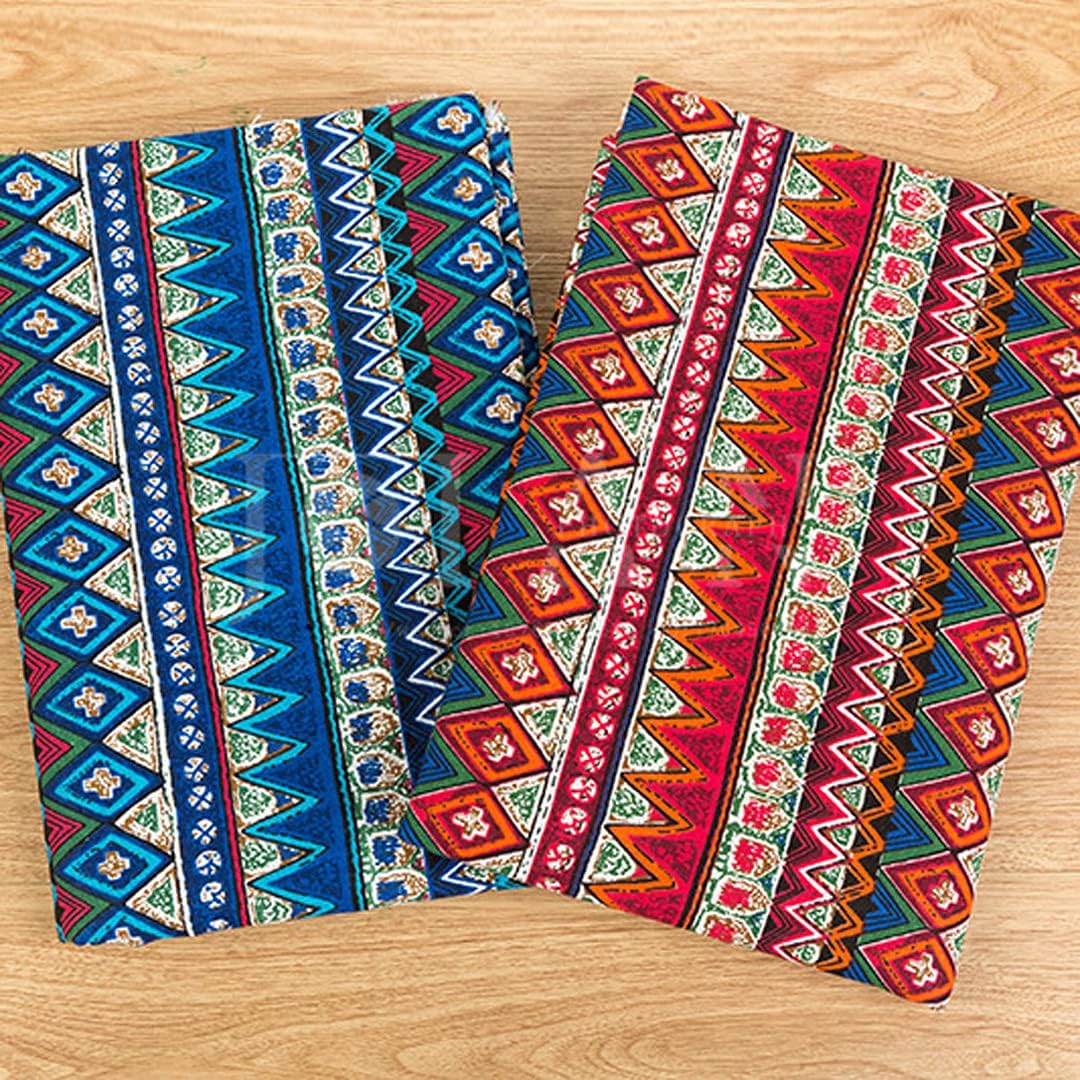 奉呈 小枝と麻ひも生地コットンクリスマスホリデーテーブルクロスポインセチア松の枝白の赤と緑の色合いのベリー70インチラウンド Twig Twine Fabric Cotton Christmas Holiday Tablecloth Poinsettias Pine Boughs Berries In Shades Of Red And Green On Gefert Com Br