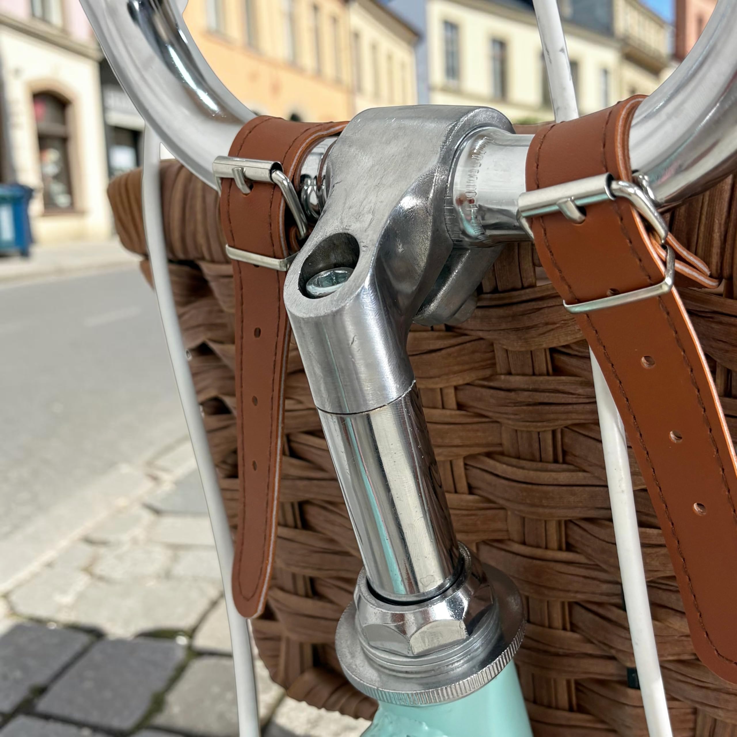 IBK Bicicletta 20" Pollici, Bici Classica da Ragazza, City Bike con Freni V-Brake, con Cestino Anteriore e Portapacchi, da Passeggio e Città