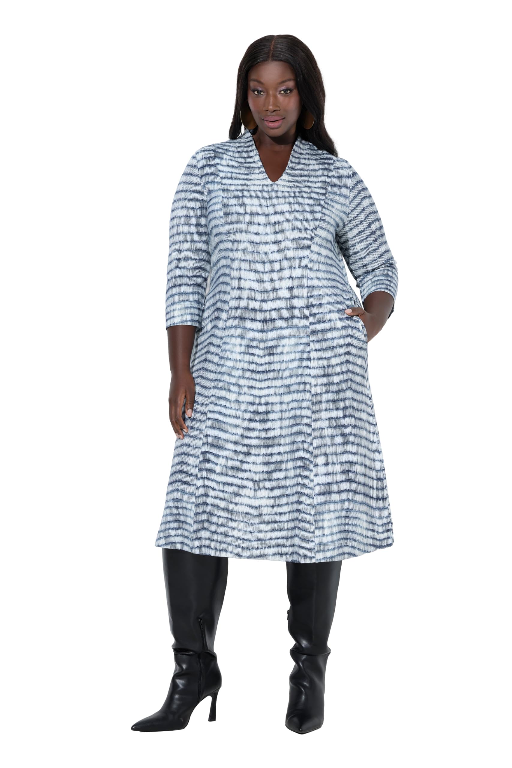 Ulla Popken Damen große Größen Übergrößen Plus Size Punto-Midikleid, A-Linie, Kelchkragen, 3/4-Arm, Taschen 847643