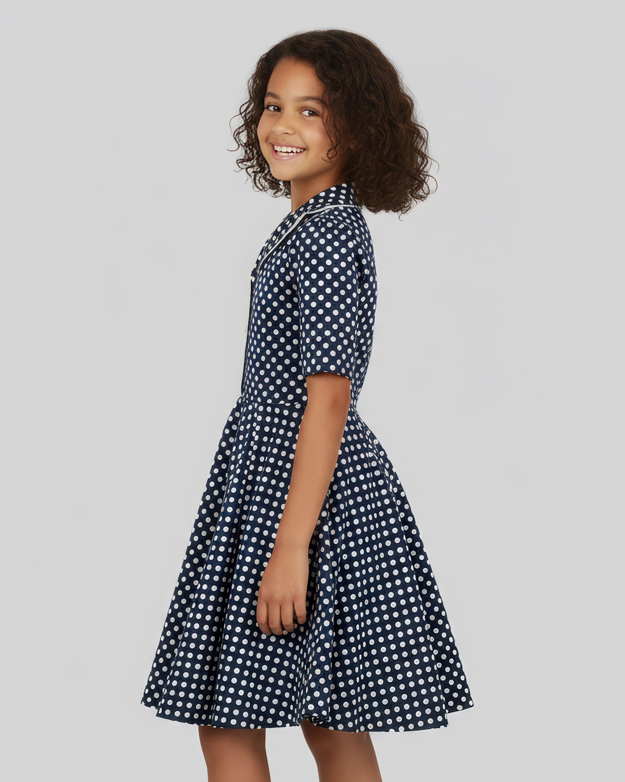 BlackButterfly Mädchen Kleid Sabrina Punkte | Tellerrock, Kurze Ärmel, Bubikragen, Knopfleiste, Gefüttert, Reißverschluss Seitlich, Zum Drehen, 3-14 Jahre