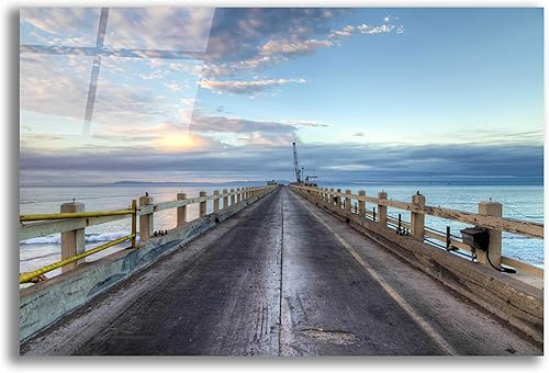 Epic Art 'Carpinteria Pier View I' de Chris Moyer, arte de pared de vidrio acrílico, 24"x16"