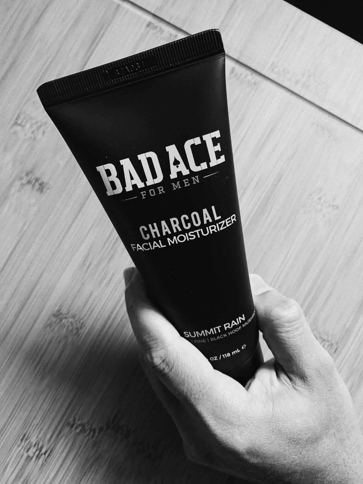 BAD ACE Daily Men's Face Moisturizer for Oily Skin, Premium Korean Skin Care Hydrating Facial Cream, Charcoal Face Lotion with Natural Extracts, Men’s Skin Care, Summit Rain, 3 oz