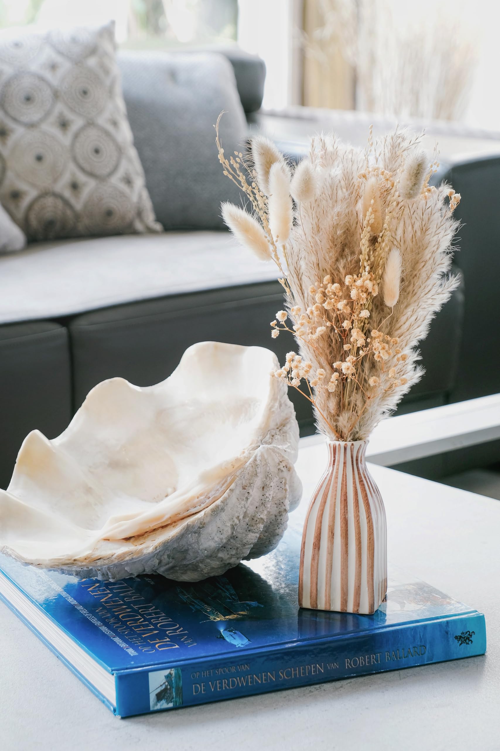 COASTAL HABITAT Natural Dried Flower Bunch with vase - Ideal Gift for Birthdays, Anniversaries, Weddings. Comes with VASE & GIFTBOX for Home Décor, Centrepieces, Living Room, Bedside Table