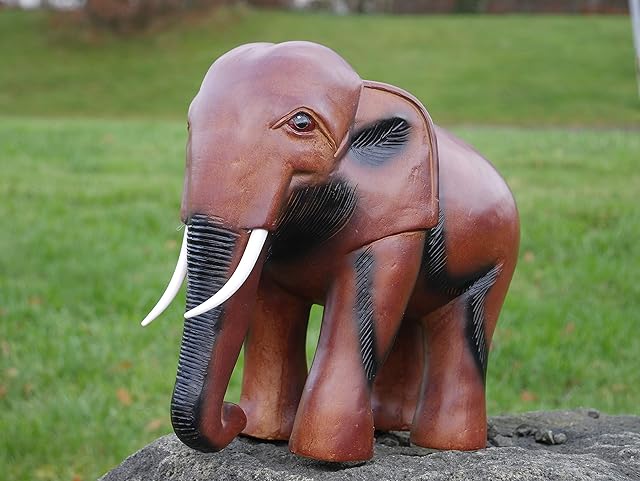 HomeZone Wooden Resin African Elephants Garden Ornaments Outdoor - Weather Resistant, Strong and Durable Quirky and Majestic Large Animal Statue and Sculpture for Pond, Patio, Garden Decoration