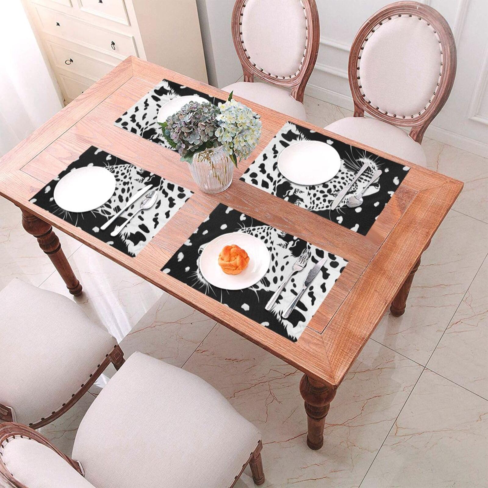 Set di 6 tovagliette con stampa leopardata nera, in PVC intrecciato resistente al calore, per tavolo da pranzo, per interni ed esterni, 45 x 30 cm