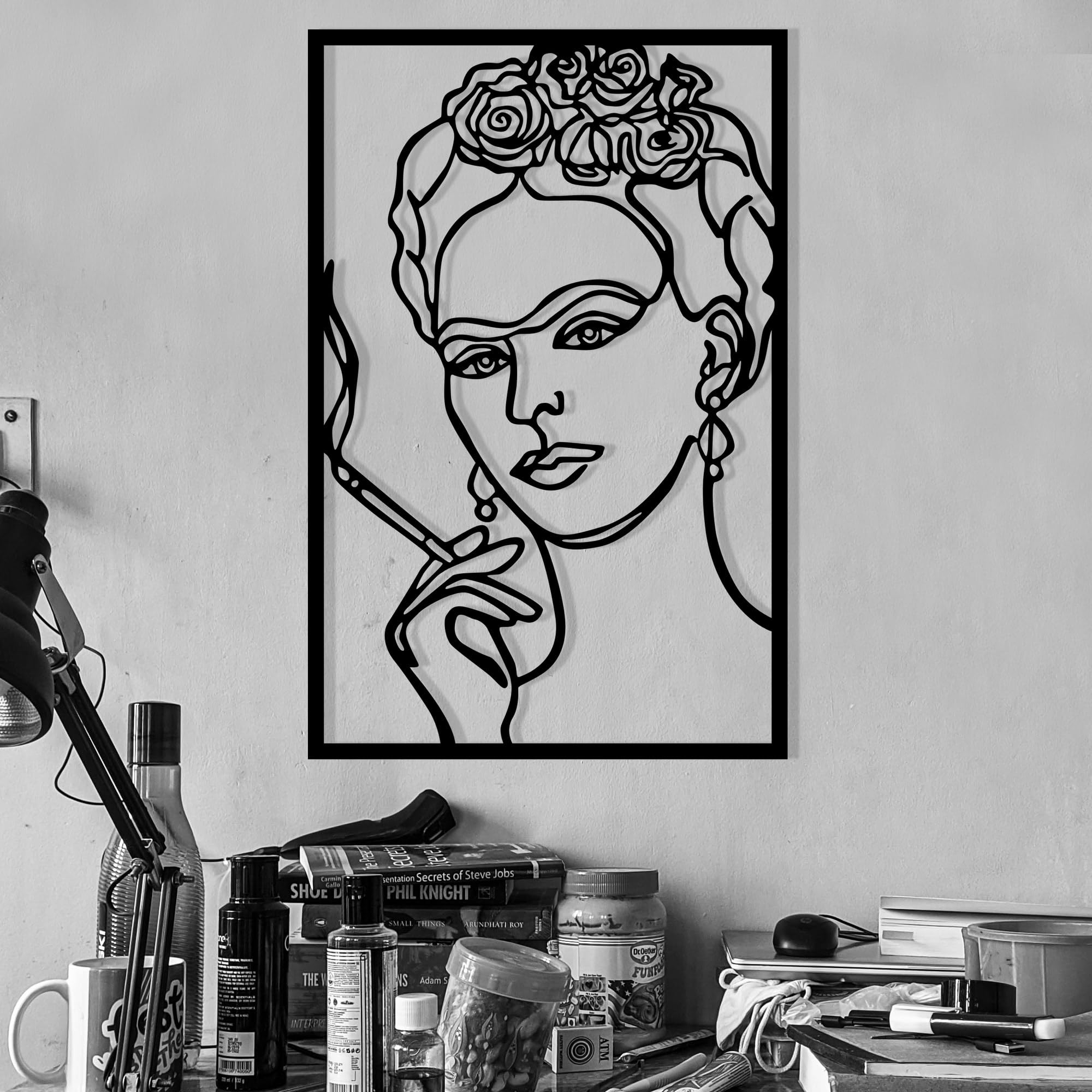 Stylish Black Decorative Metal Wall Accessory, 34 x 52 cm, 100% Metal, 1.2 mm Thickness, Perfect for Modern Home Decor and Unique Wall Art