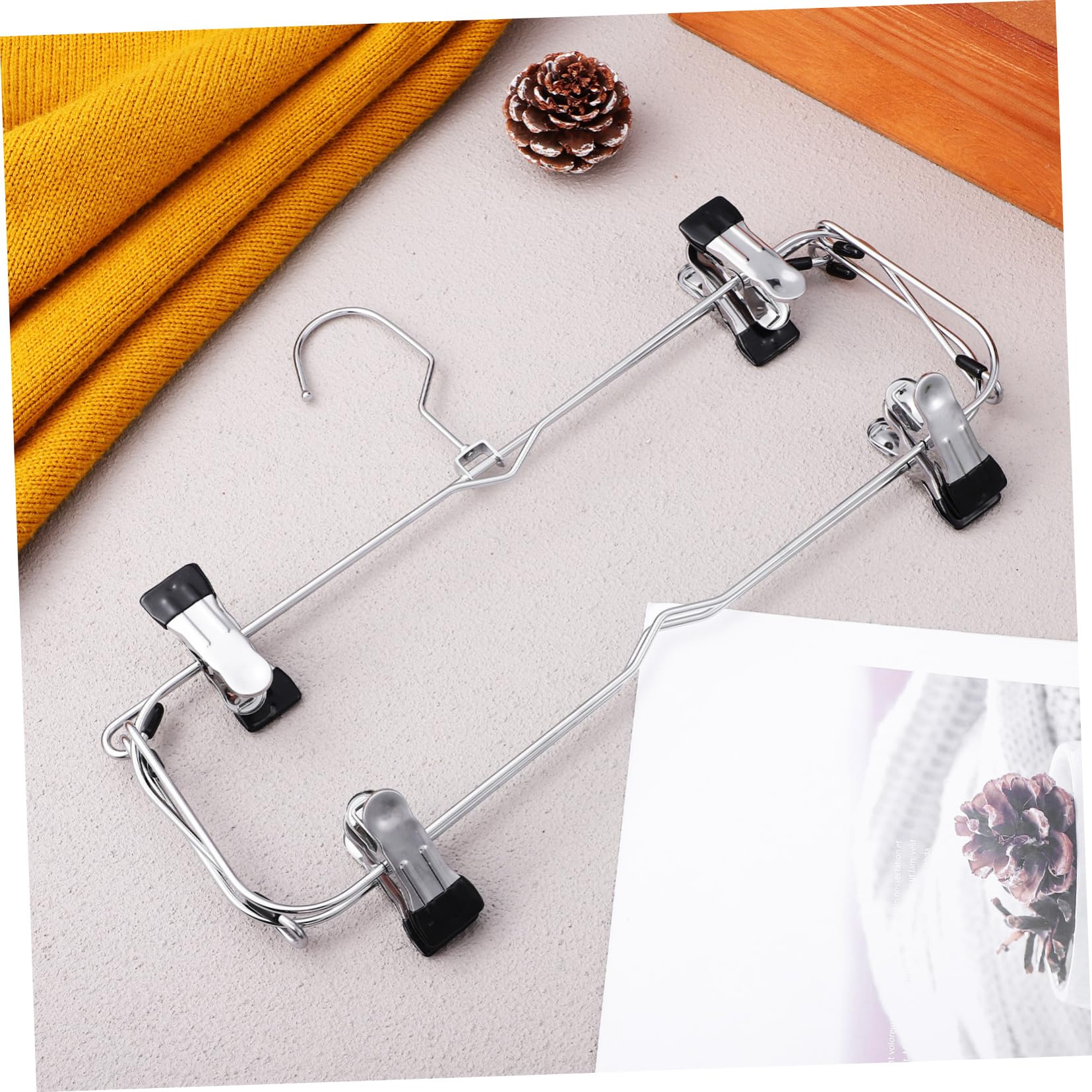 Alipis Mehrfach Platzsparender Rockbügel mit Clips Hosenbügel aus Metall Mehrlagige Kleiderbügel für Damenbekleidung Kleiderschrankorganizer