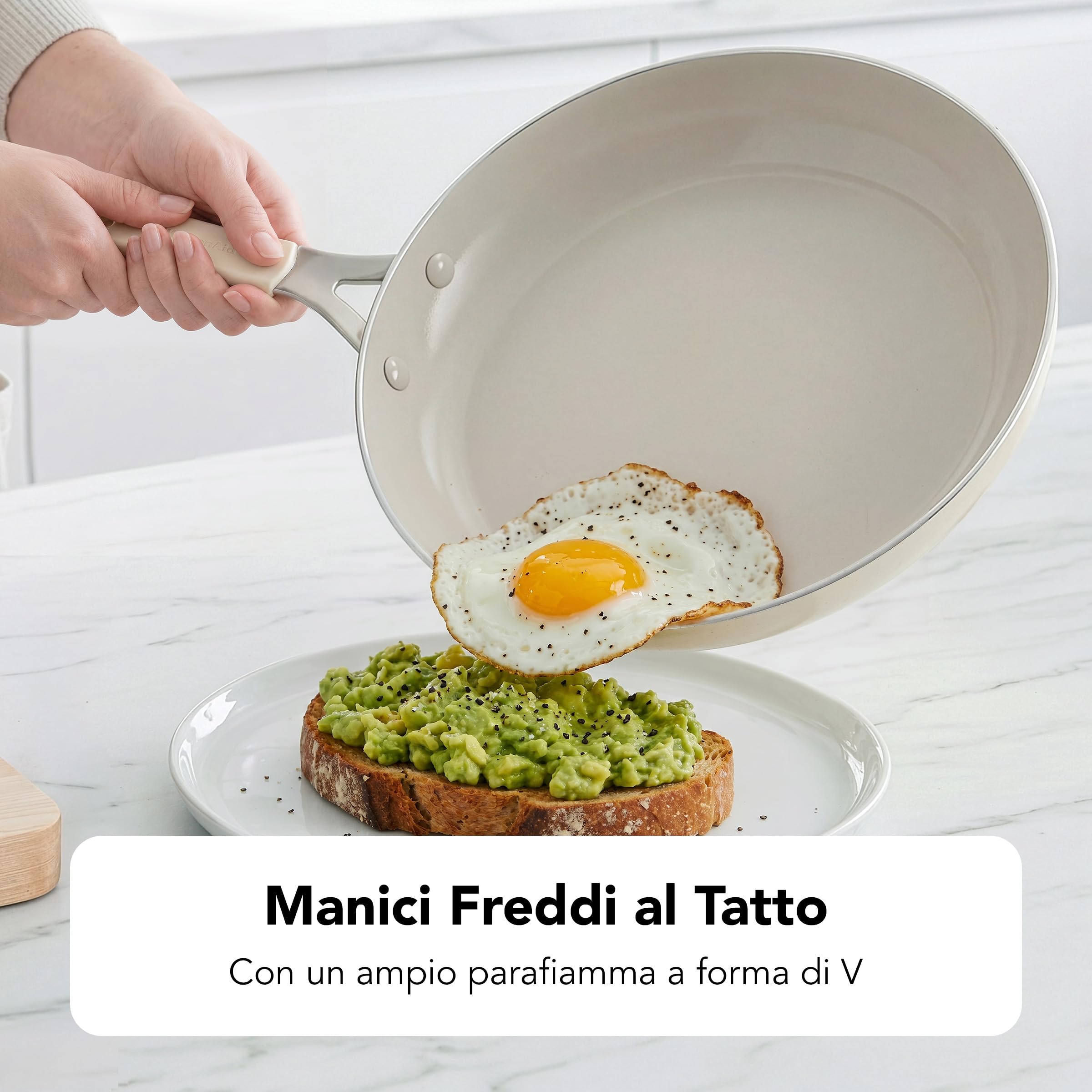 KitchenAid Aluminium Casseruola con Coperchio Vetro Ceramica Antiaderente, 24 cm/4,91 L, Senza PFAS, Compatibile Induzione, Manico Acciaio Inox, Adatta Forno, Lavastoviglie, Nero
