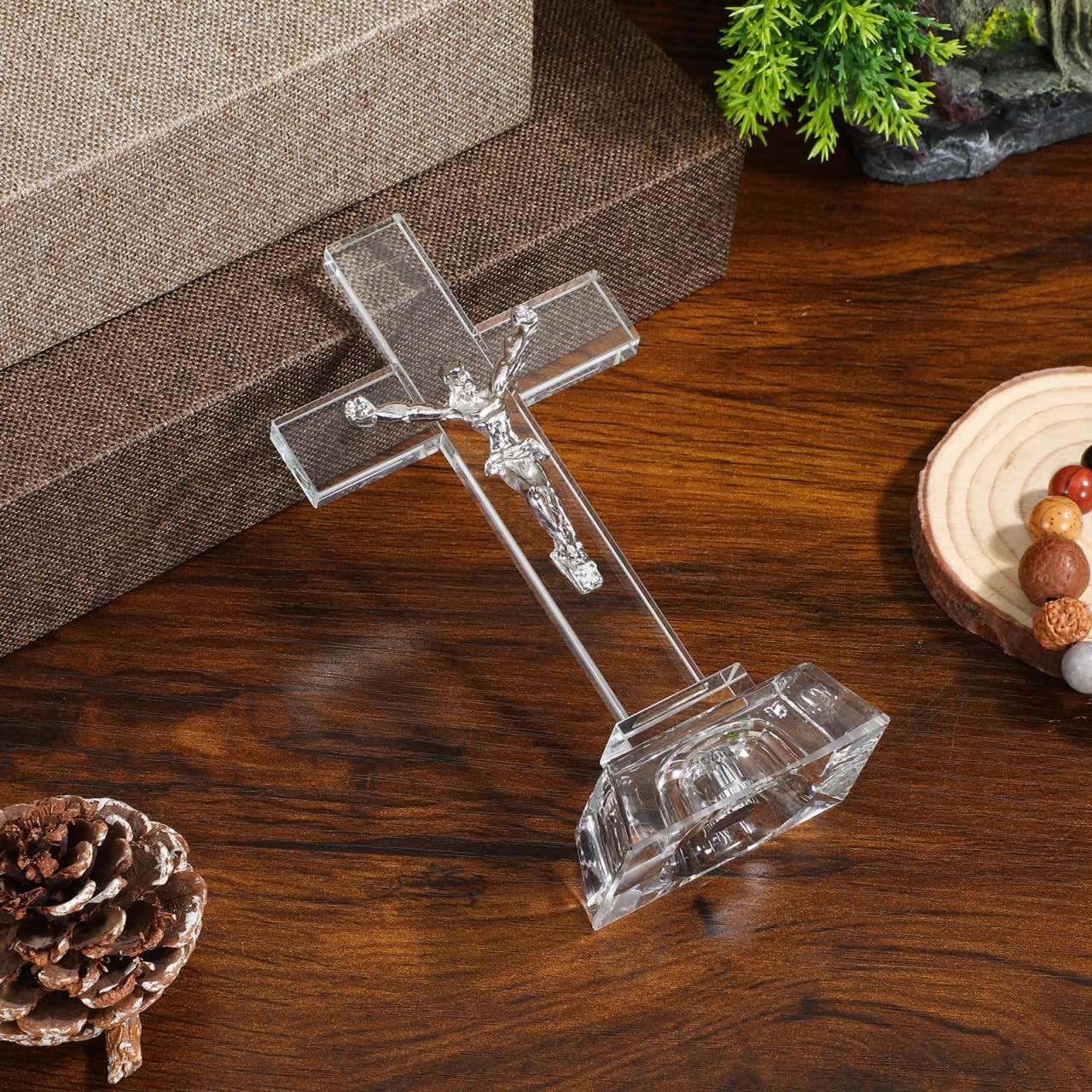Kristall Kreuz Stehend, Kreuz aus Glas mit Led-licht Stilvolle Ostern Christliche Deko für Schreibtisch Spirituelles Segensornament Handgefertigt für Büro Zuhause und Kirche Einzigartige Geschenkidee