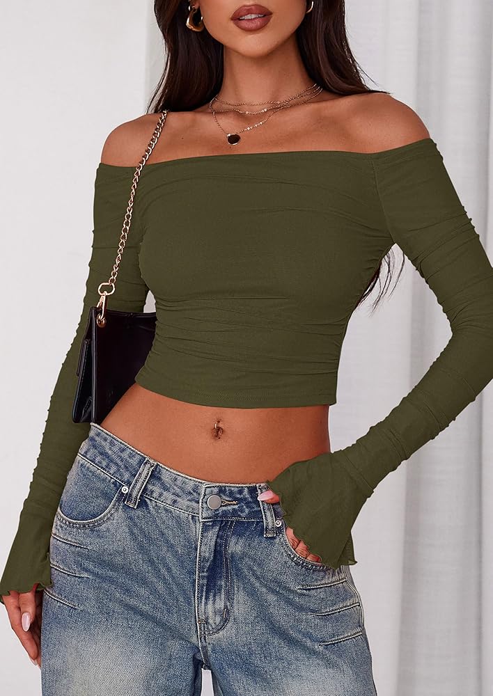 めいたん様♡off shoulder tweed crop tops めいたん様♡off shoulder tweed crop tops